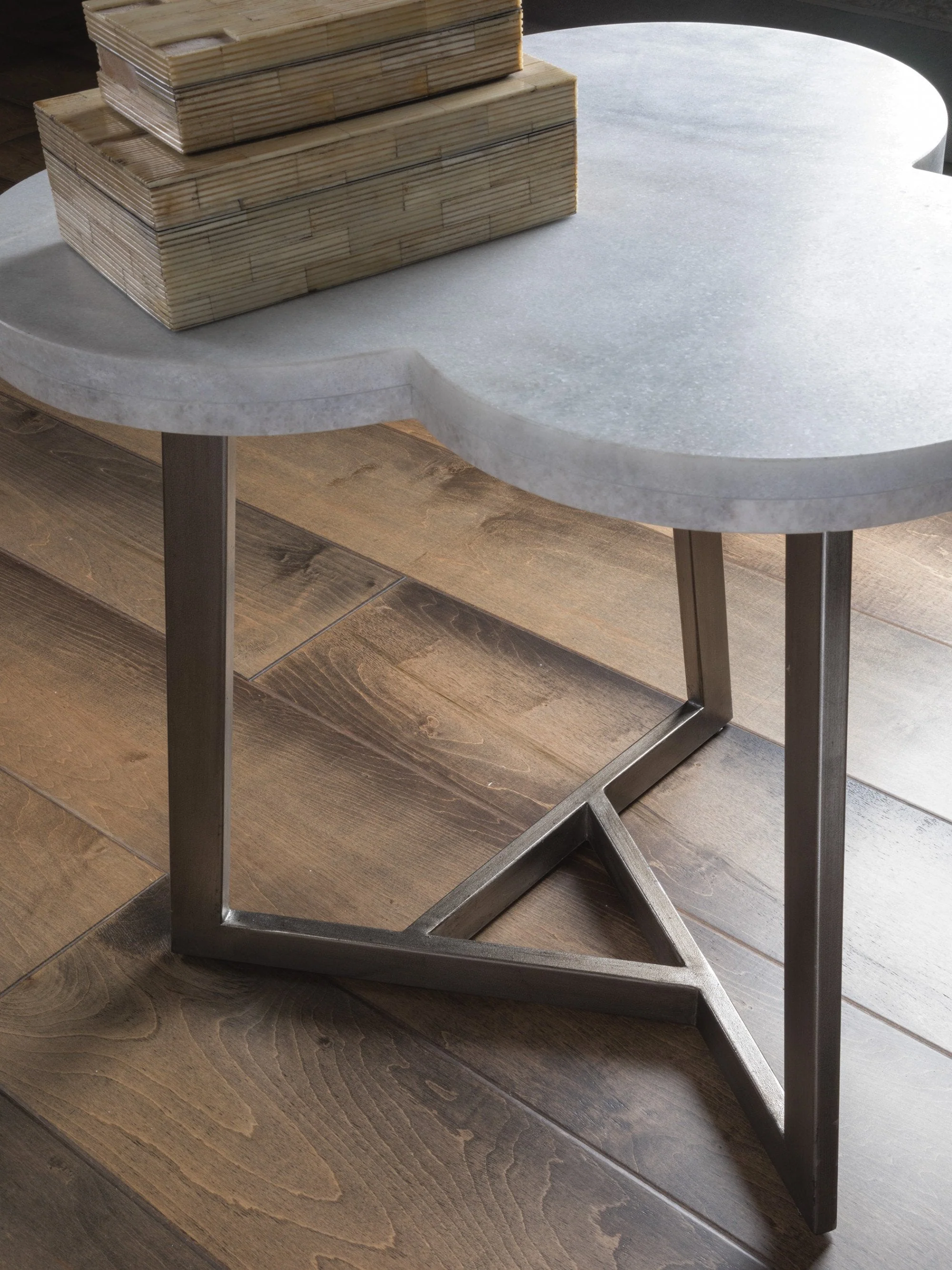 Artistica Home Aristo Clover End Table - Image 3