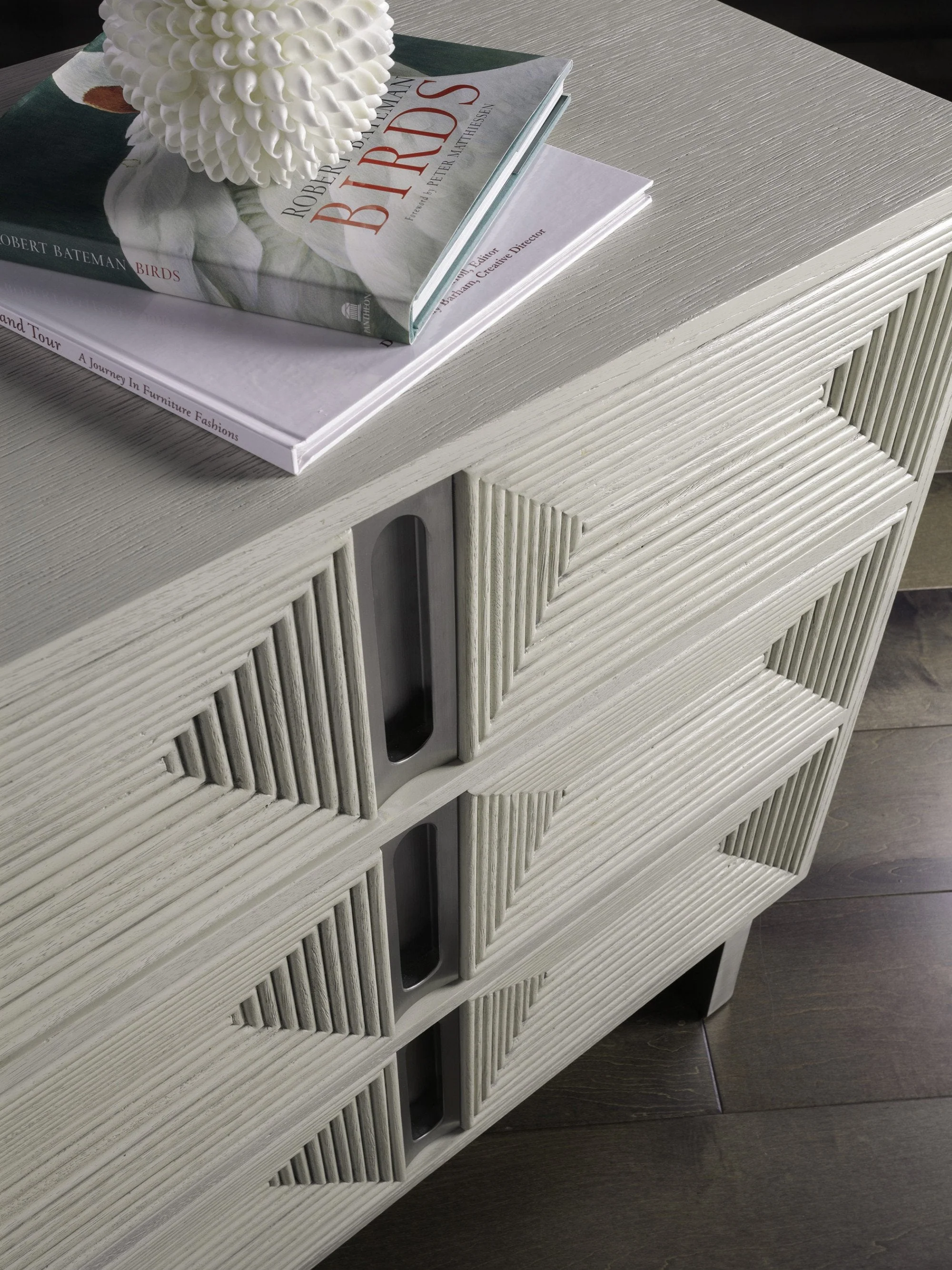 Artistica Home Gradient Hall Chest - Image 4