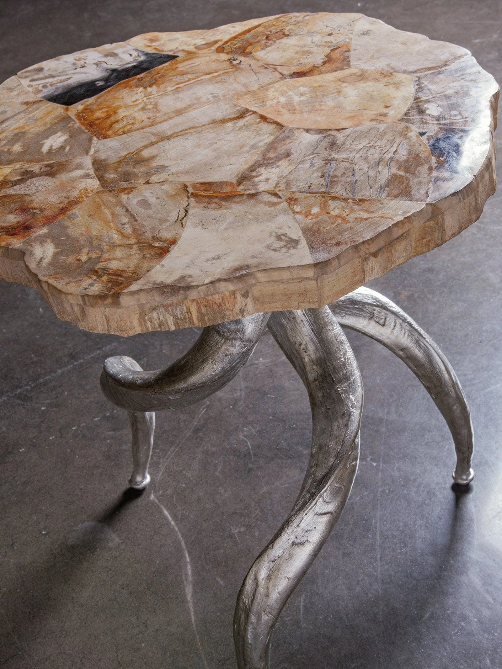 Artistica Home Valance Spot Table - Image 2