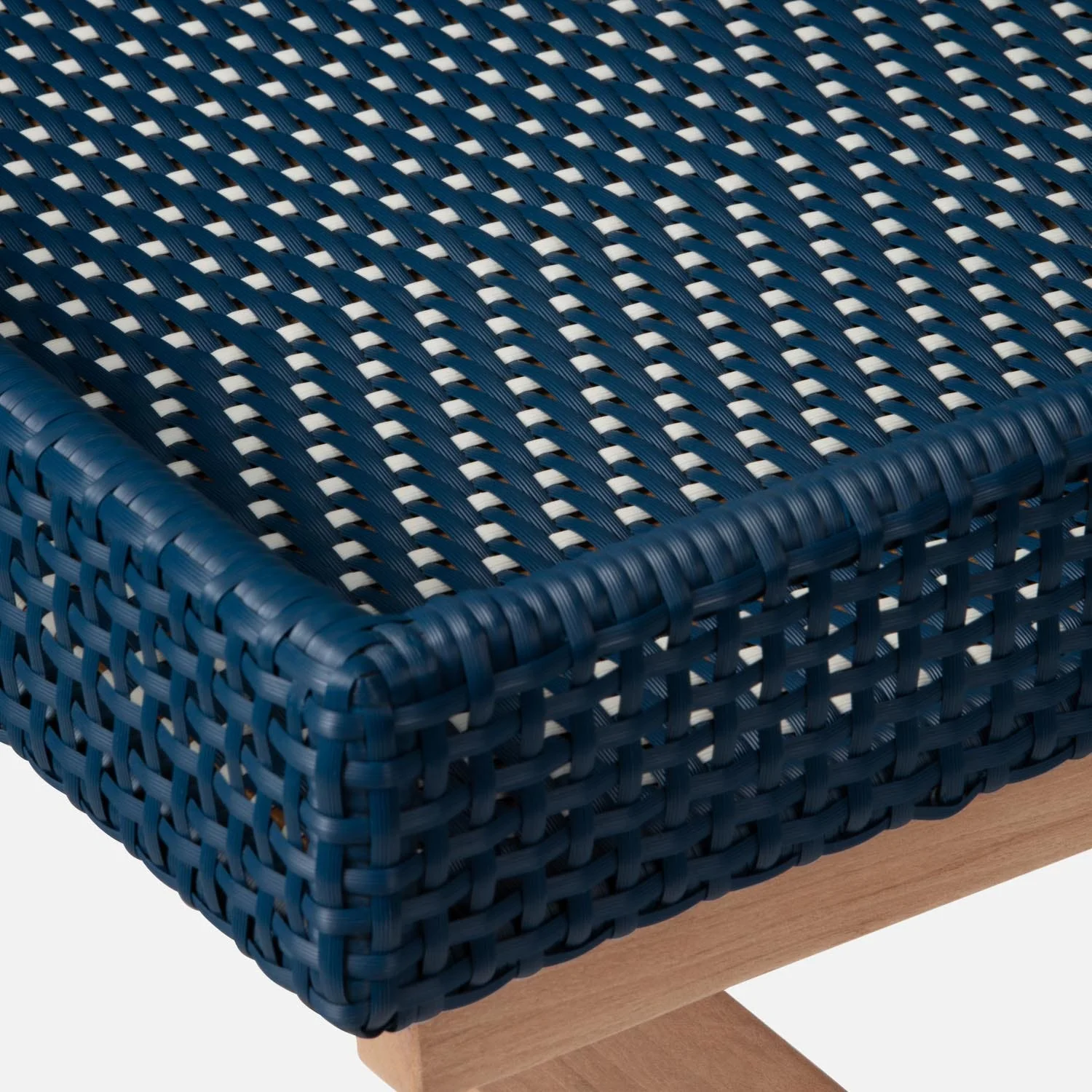 Avanna Side Table - Image 4