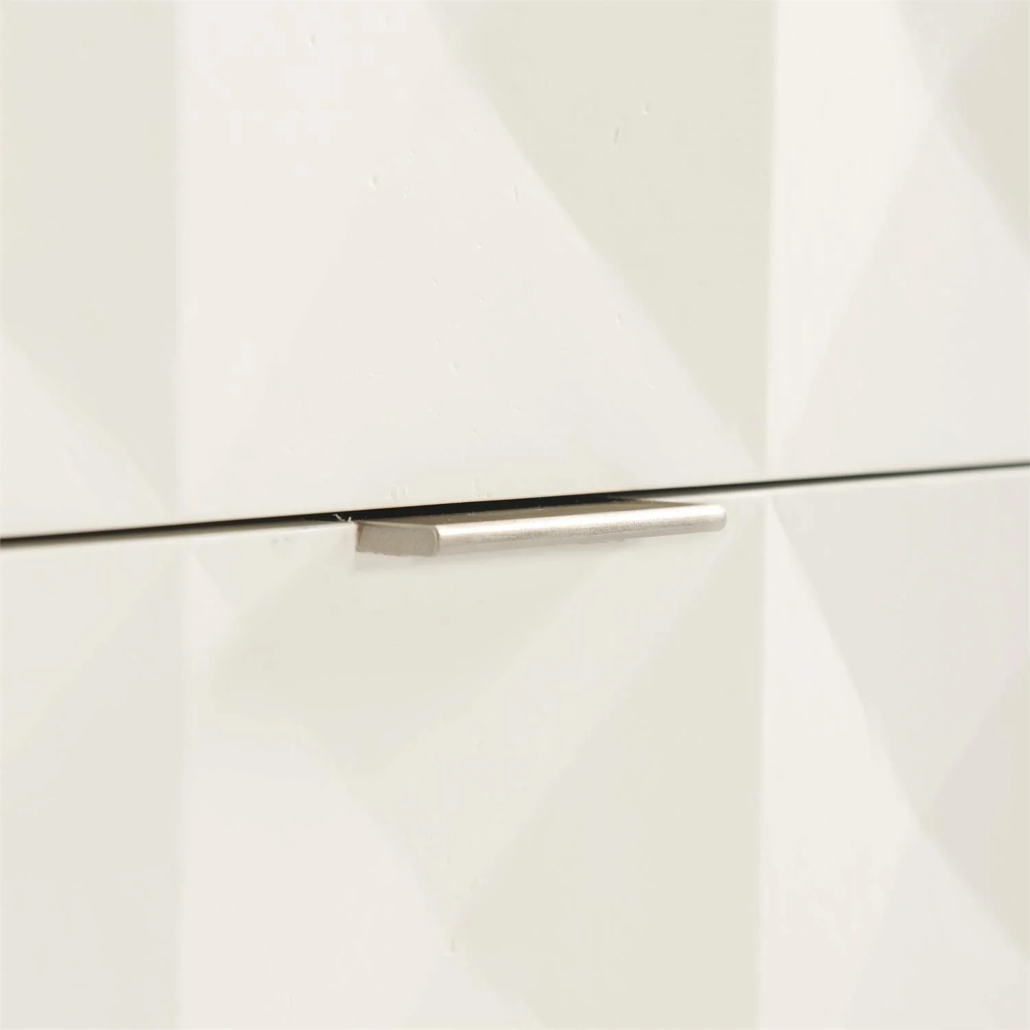 Bernhardt Axiom Dresser 056 Y25 - Image 9