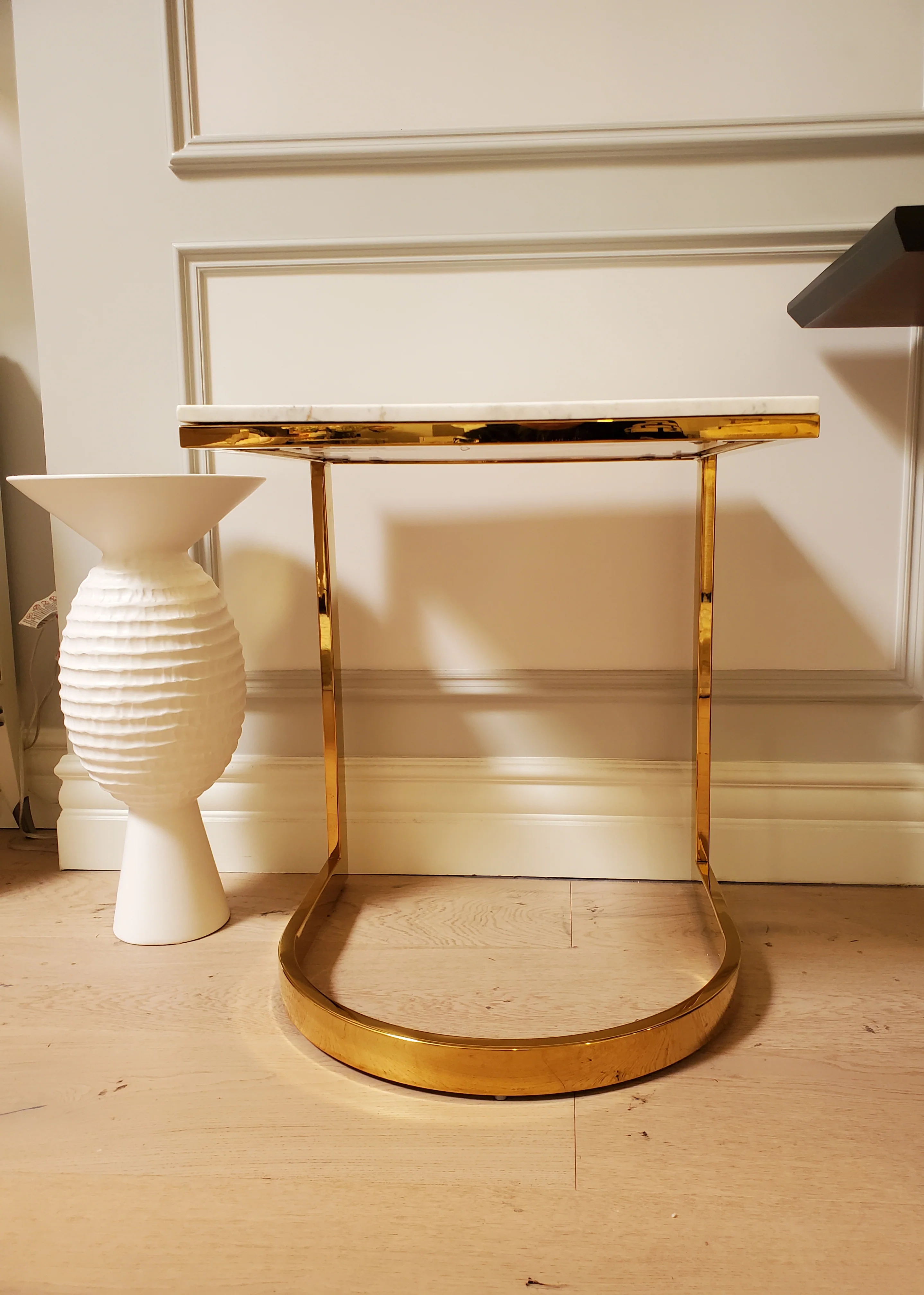 Bernhardt Blanchard End Table Floor Sample - Image 4