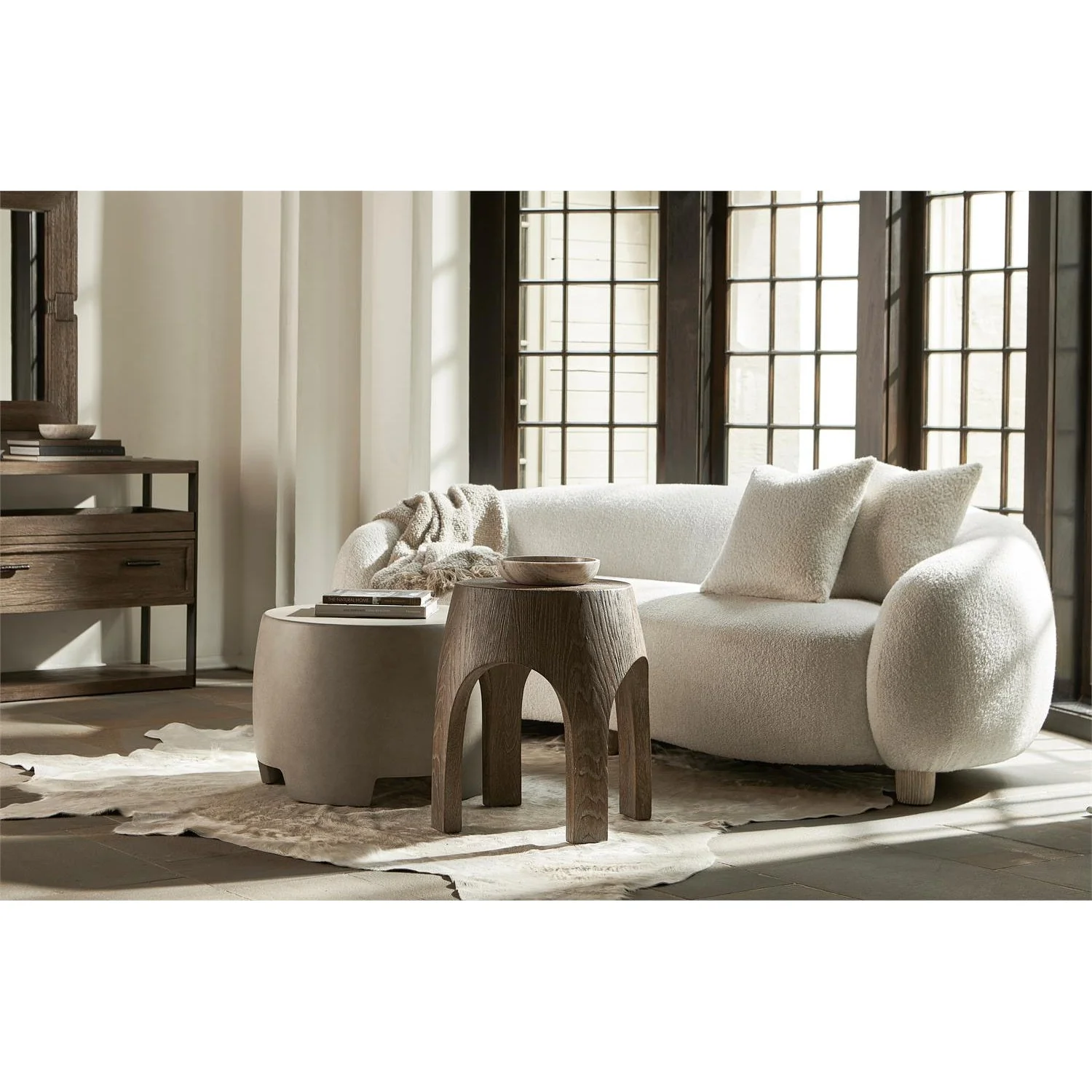 Bernhardt Casa Paros Accent Table 317011 Y35 - Image 2