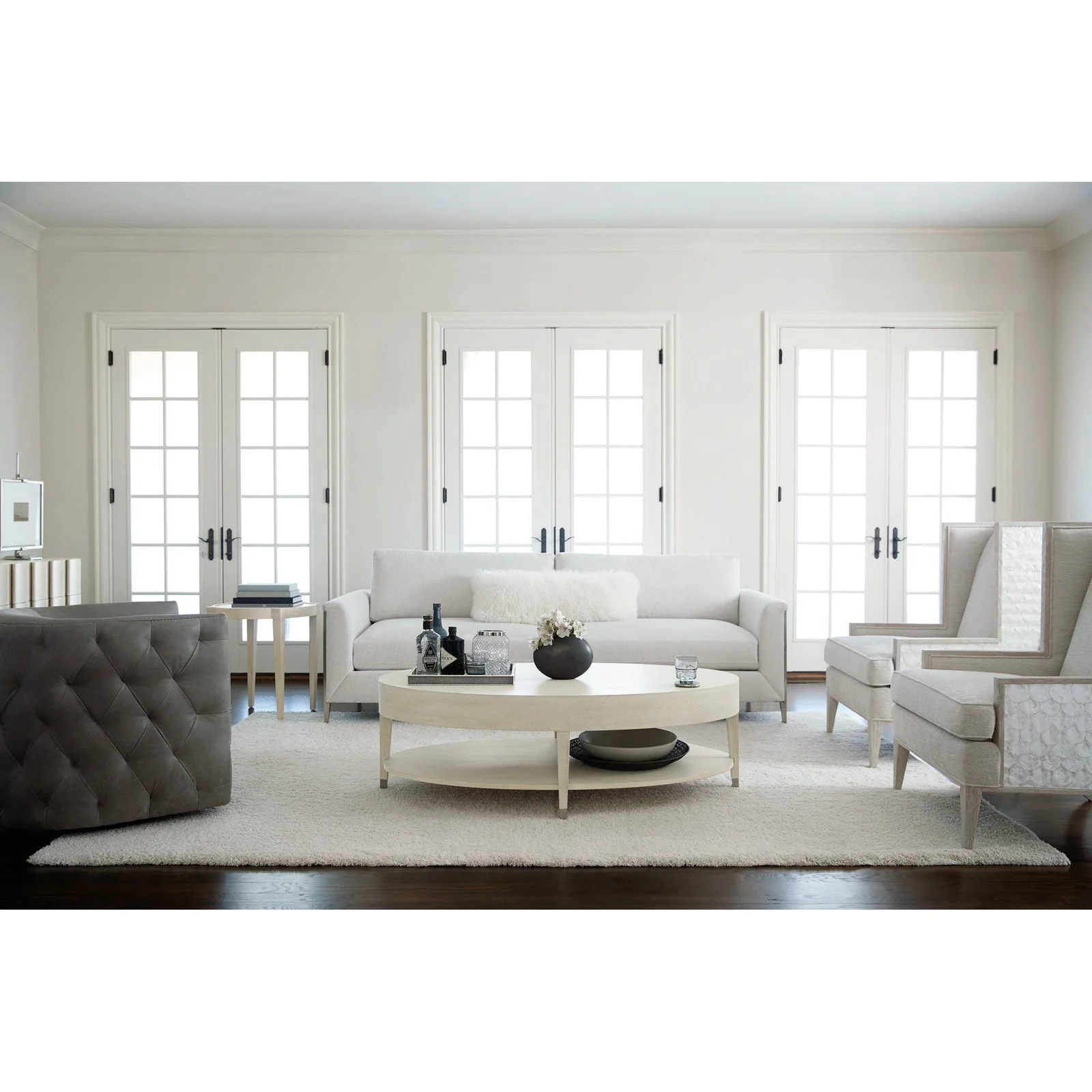 Bernhardt East Hampton End Table - Image 3