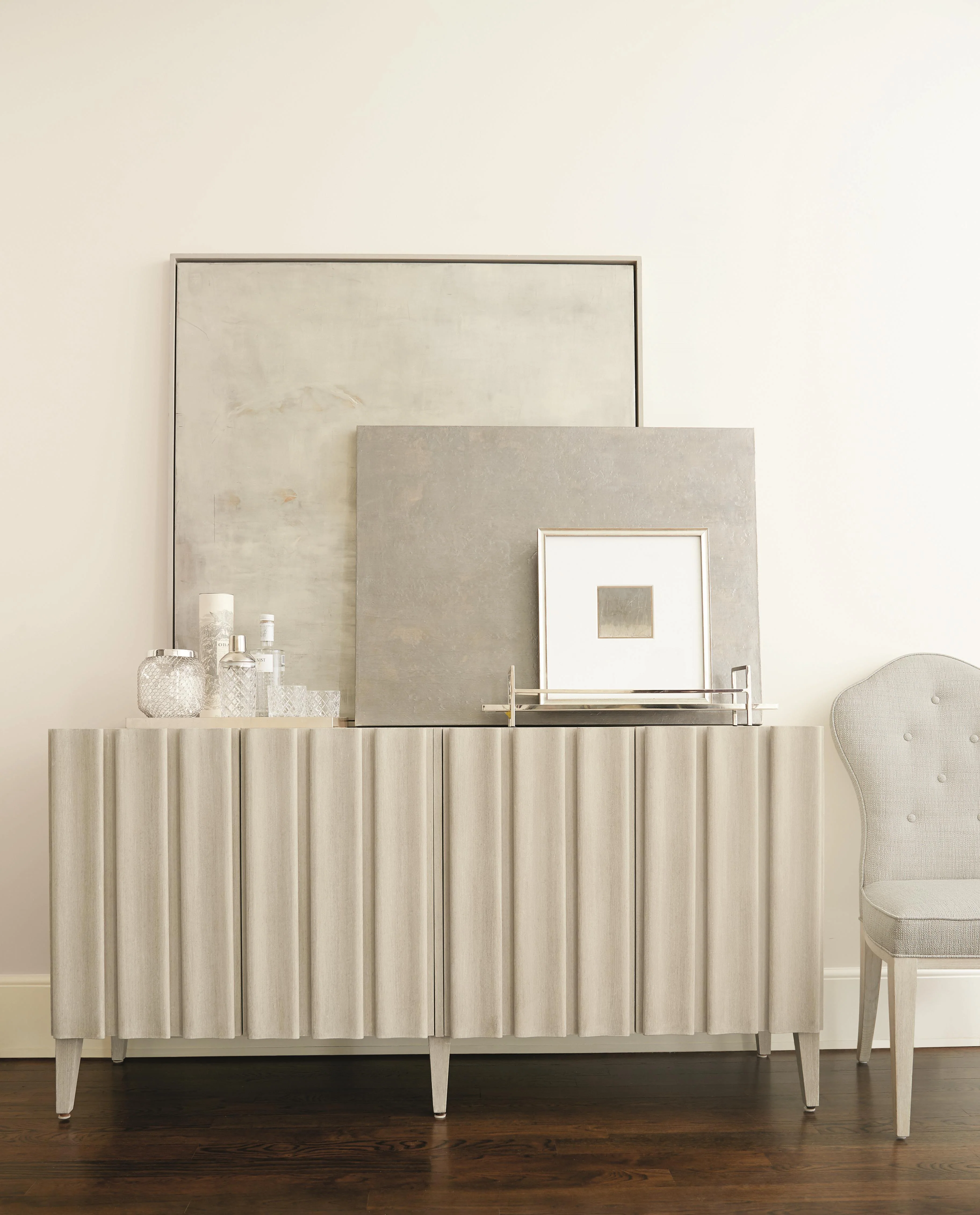 Bernhardt East Hampton Entertainment Console - Image 7