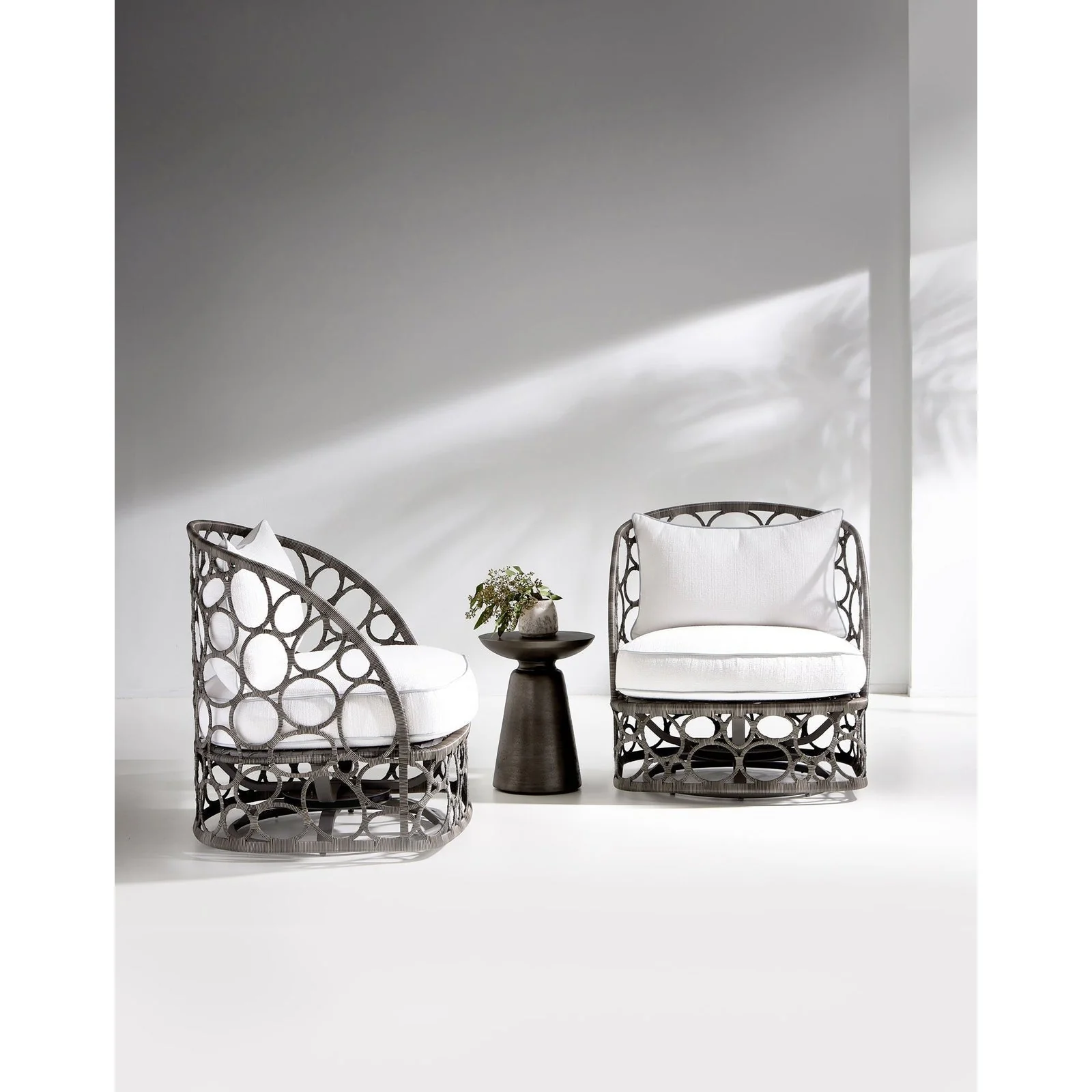 Bernhardt Exteriors Catalan Accent Table 128 - Image 3