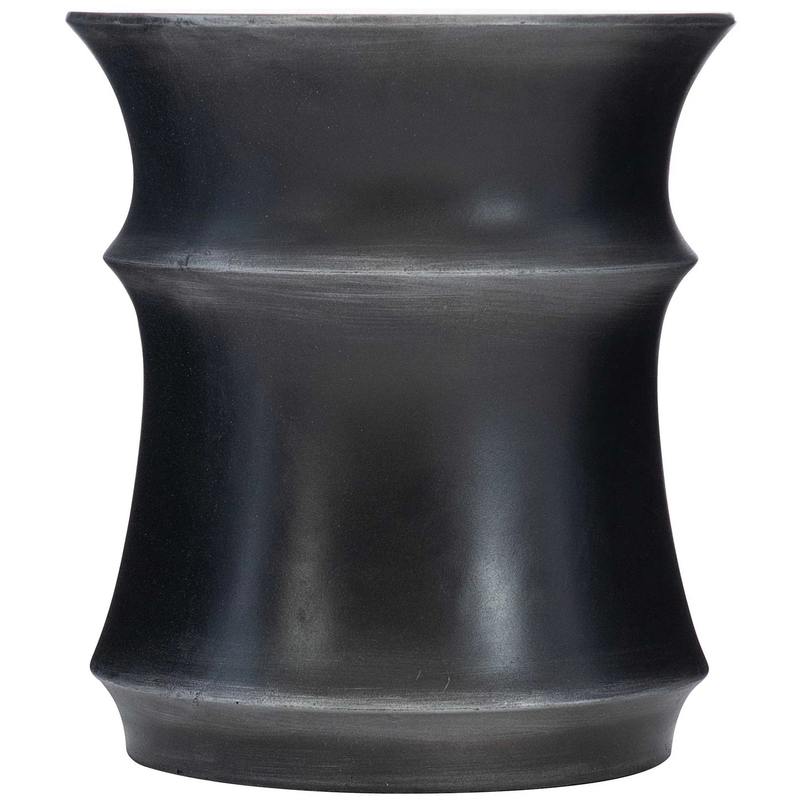 Bernhardt Exteriors Maya Round Accent Table Y25