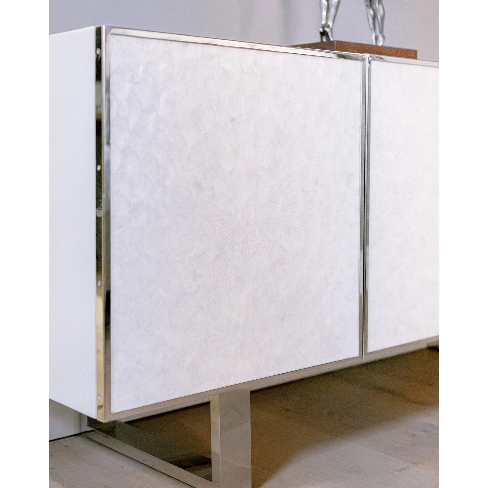 Bernhardt Interiors Helios Entertainment Console Floor Sample - Image 4