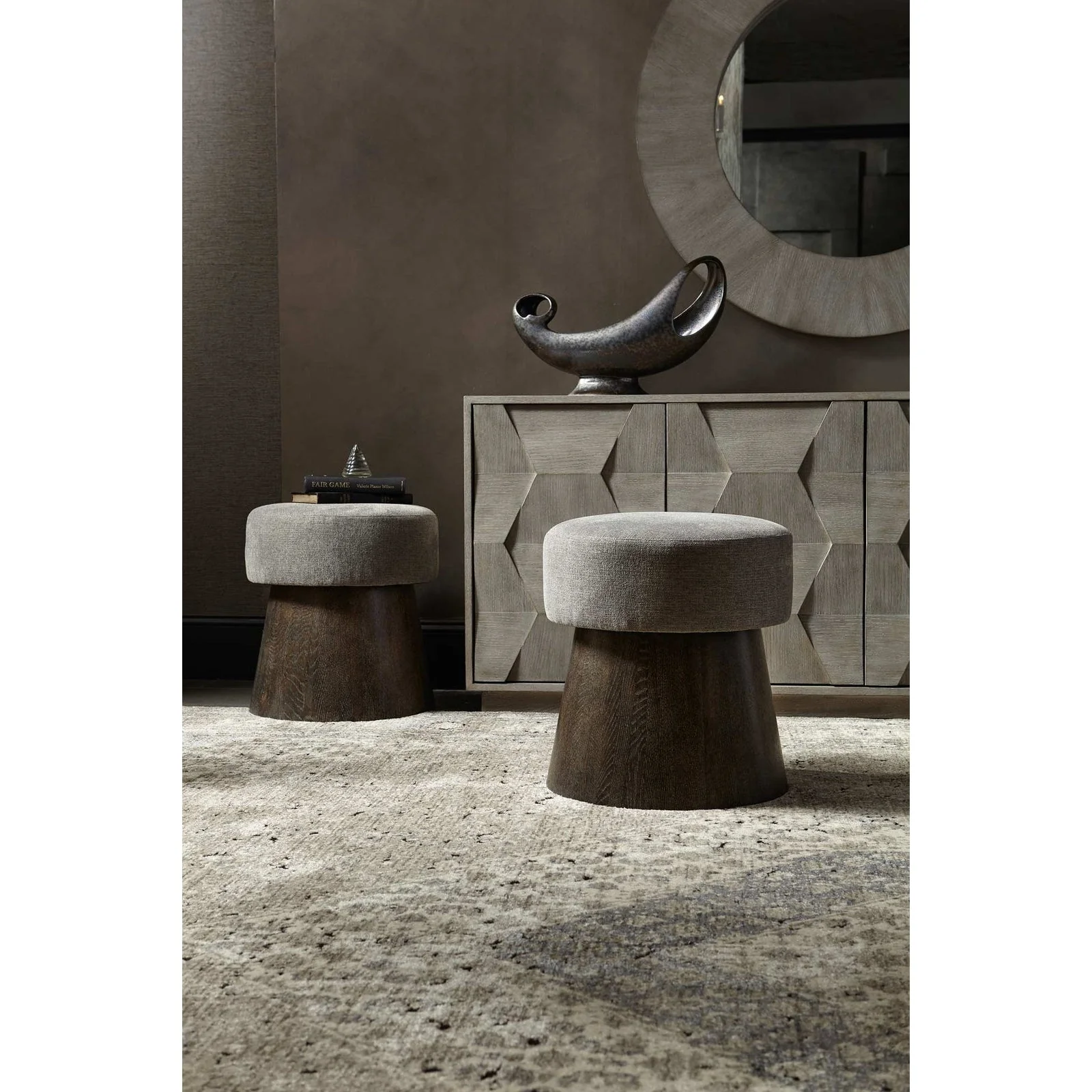 Bernhardt Linea Buffet 134G Y25 - Image 5