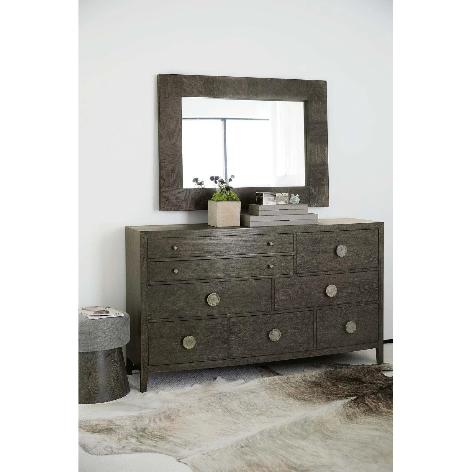 Bernhardt Linea Dresser 054 - Image 4