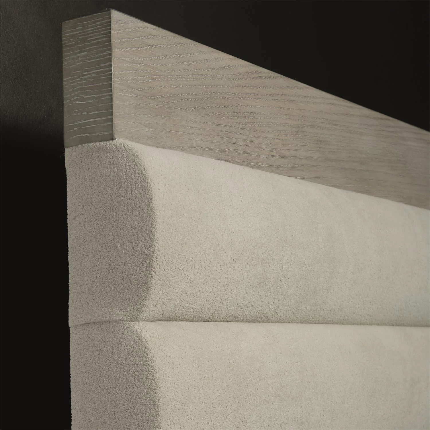 Bernhardt Linea Upholstered Channel Bed - Image 7