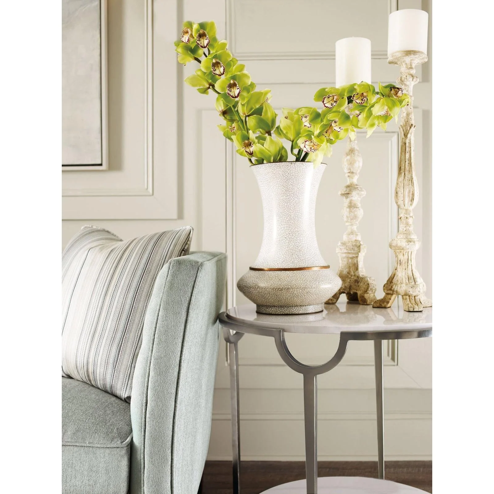 Bernhardt Morello Oval Metal End Table - Image 2