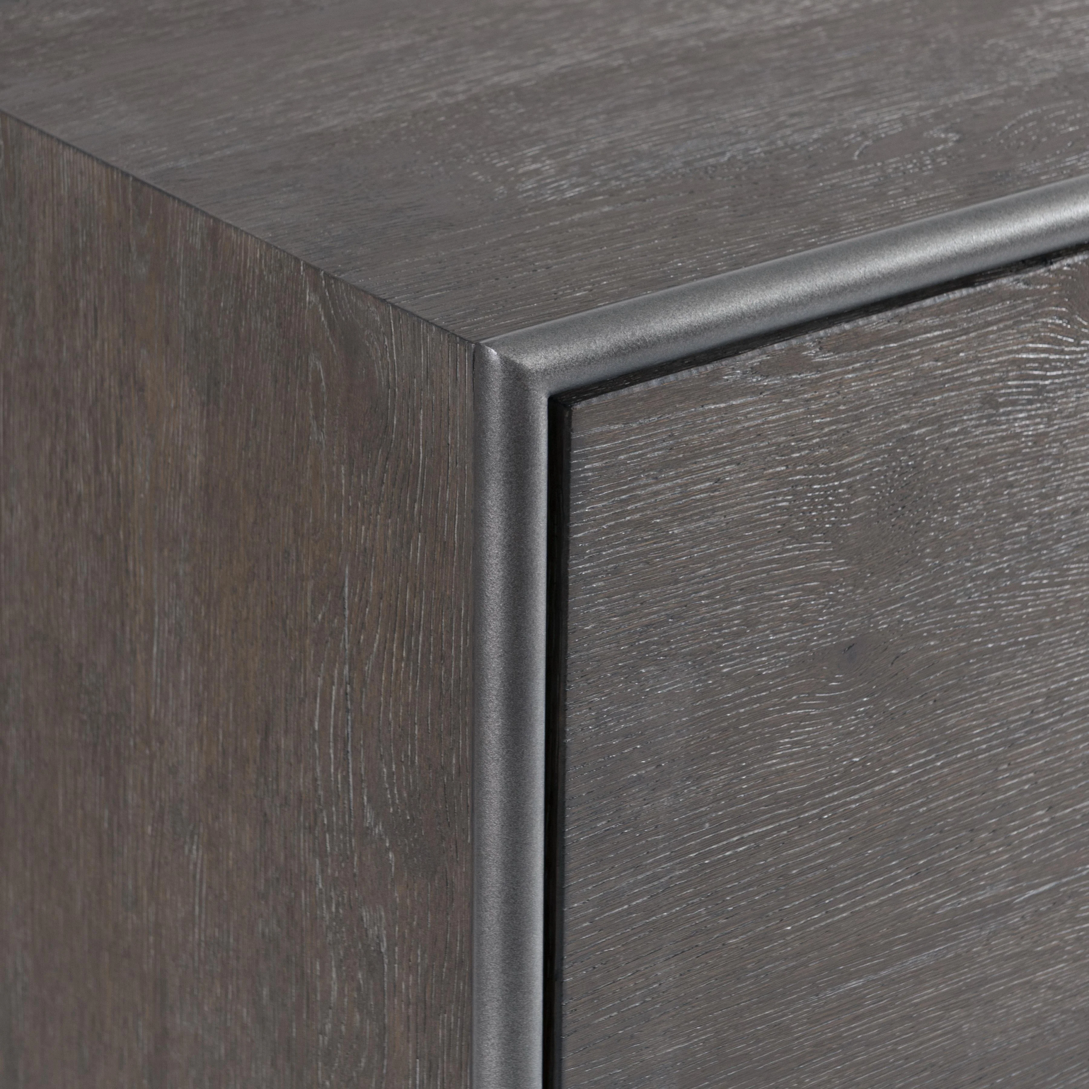 Bernhardt Outline Buffet 135 Y35 - Image 7