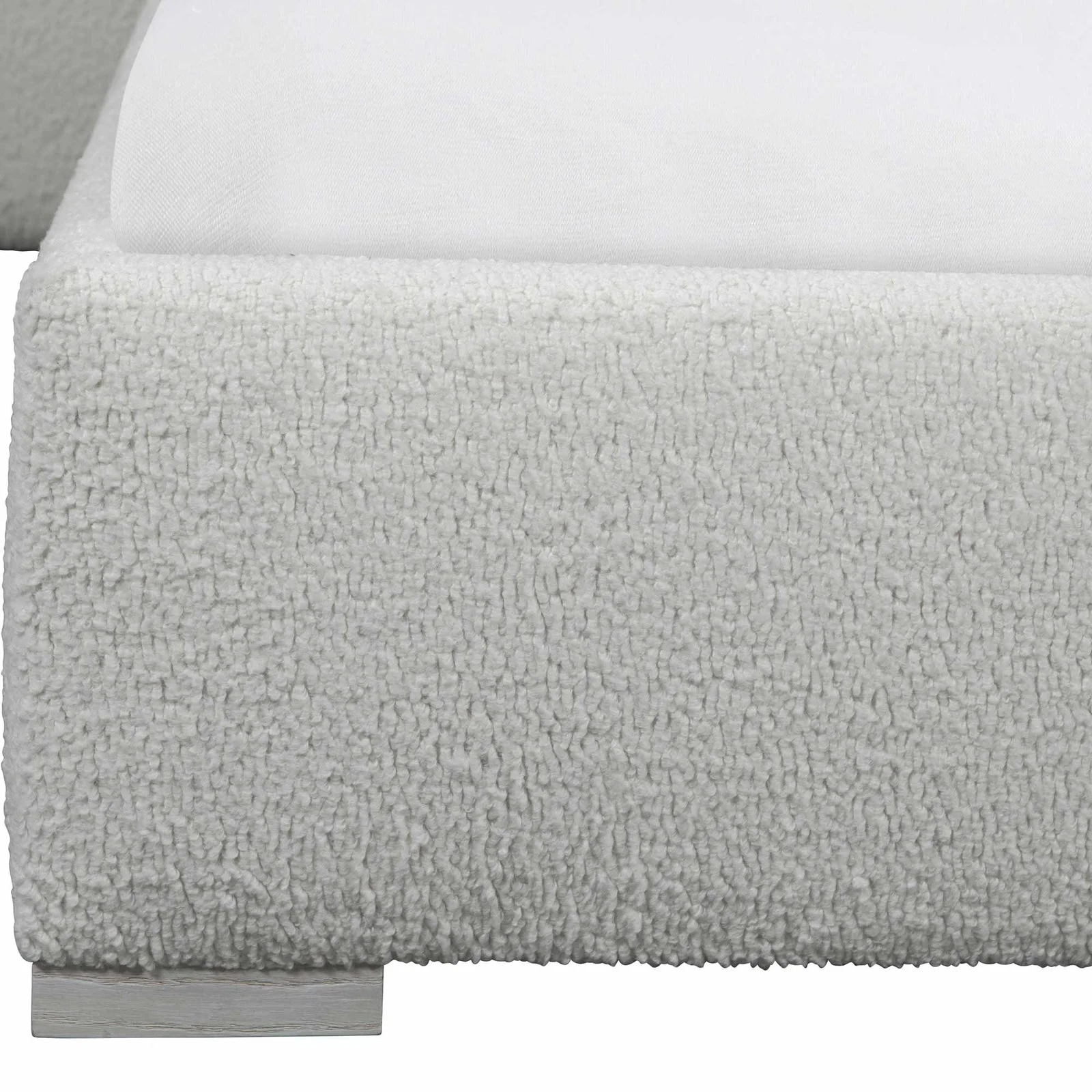 Bernhardt Solaria Panel Bed - King Y10 - Image 6