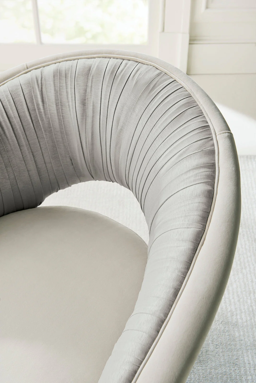 Caracole A Com-pleat Turn Around Chair INV - Image 6