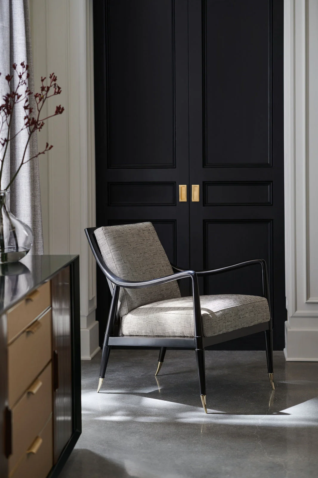 Caracole Around The Corner Dresser - Image 10