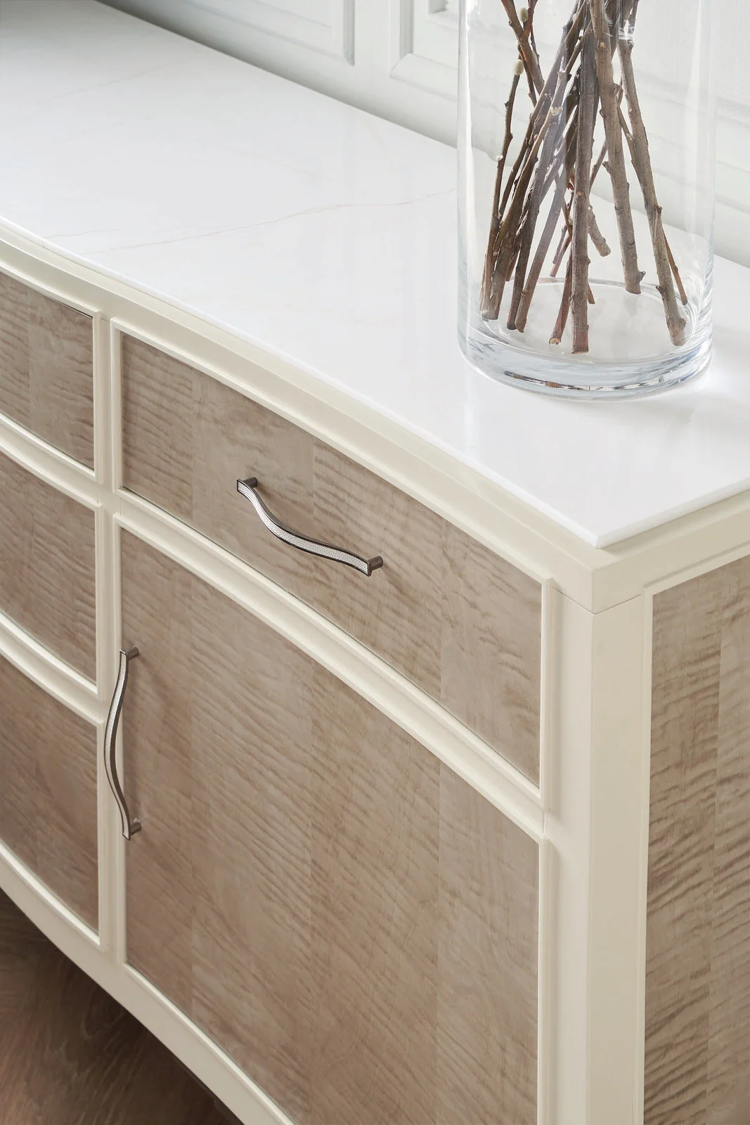 Caracole Classic Break From Tradition Sideboard Clearance - Image 4