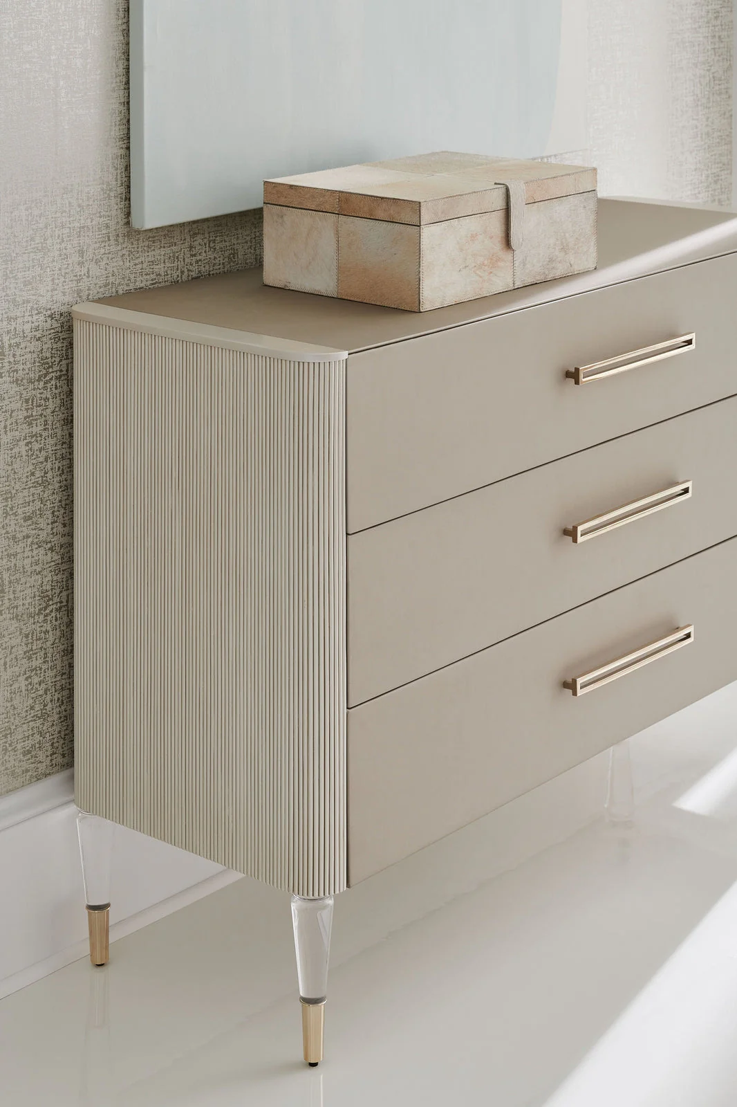 Caracole Classic I Love It! Chest - Image 2