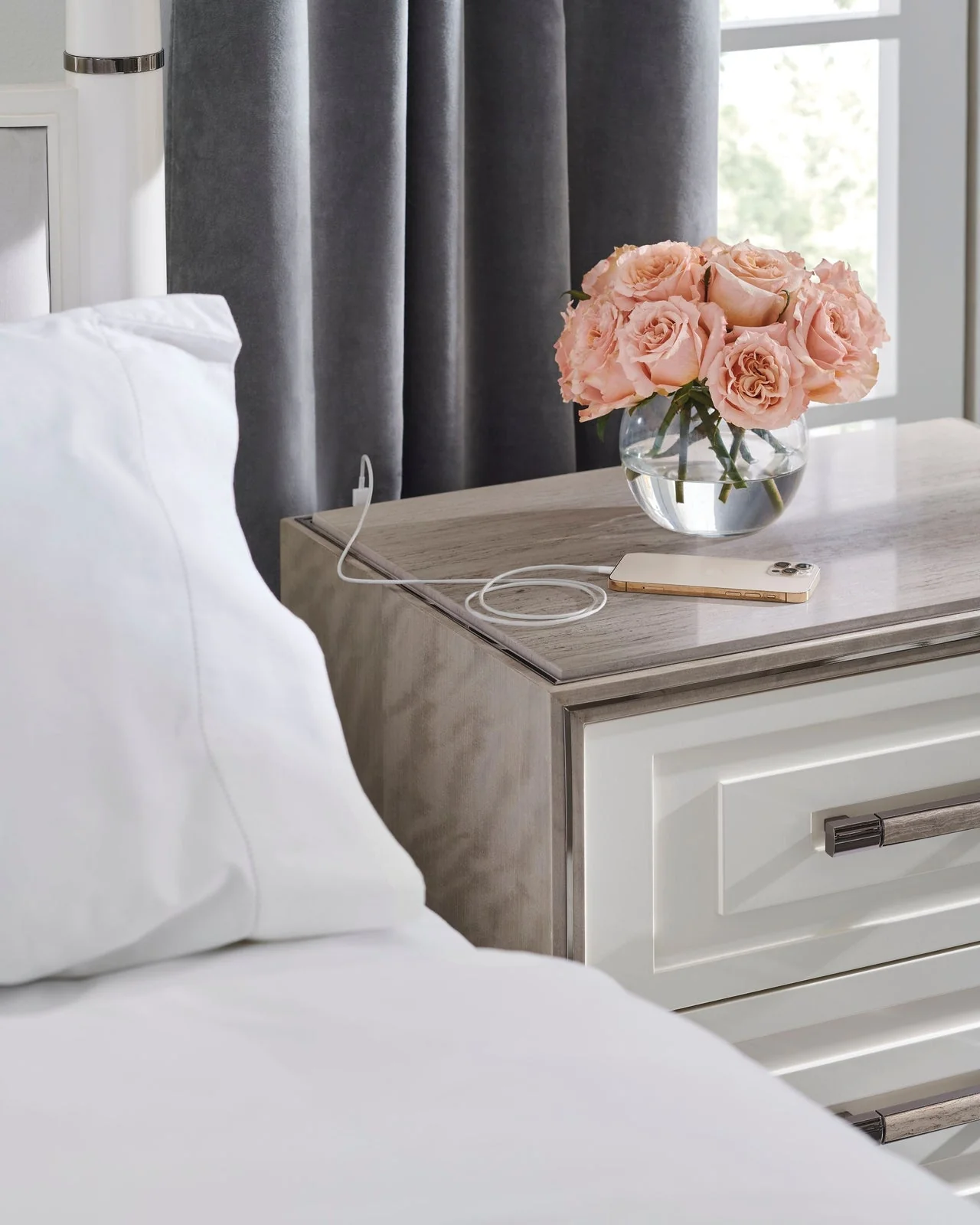 Caracole Classic I'm Impressed Nightstand INV - Image 2