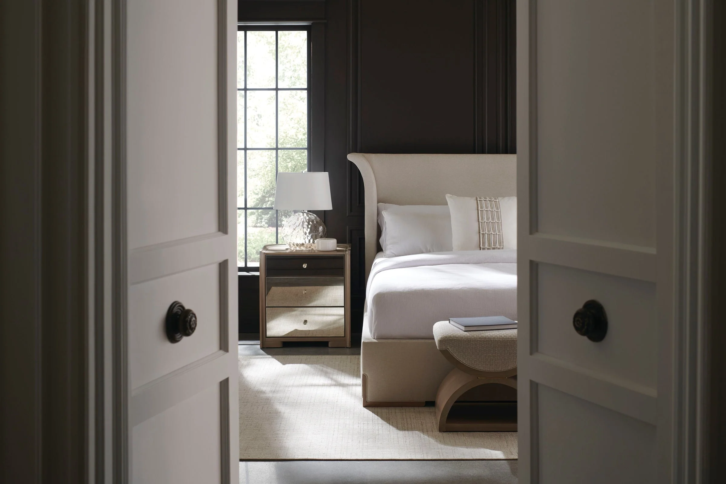 Caracole Classic In Your Dreams Nightstand INV - Image 4