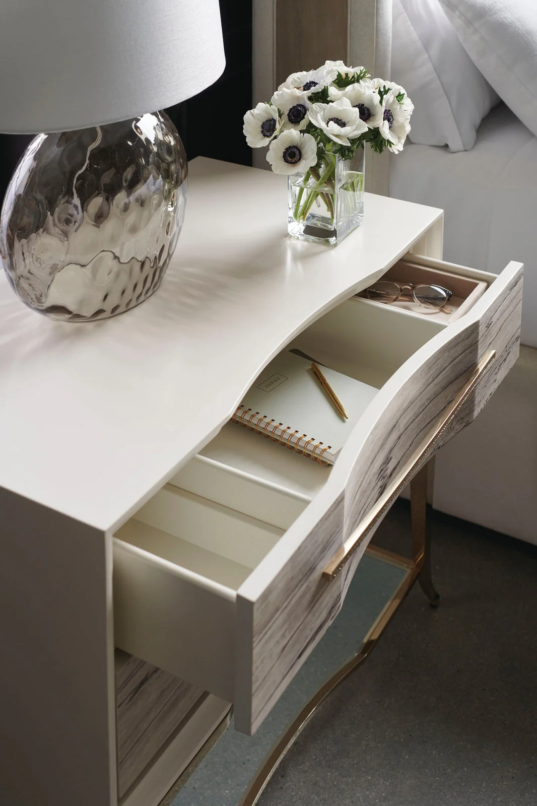 Caracole Classic Natures Rhythm Nightstand INV - Image 3