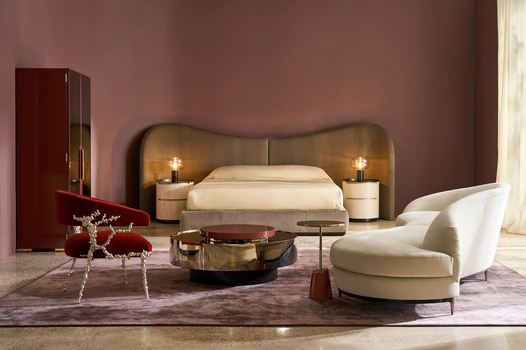 Caracole Classic Radius Cocktail Table - Image 4