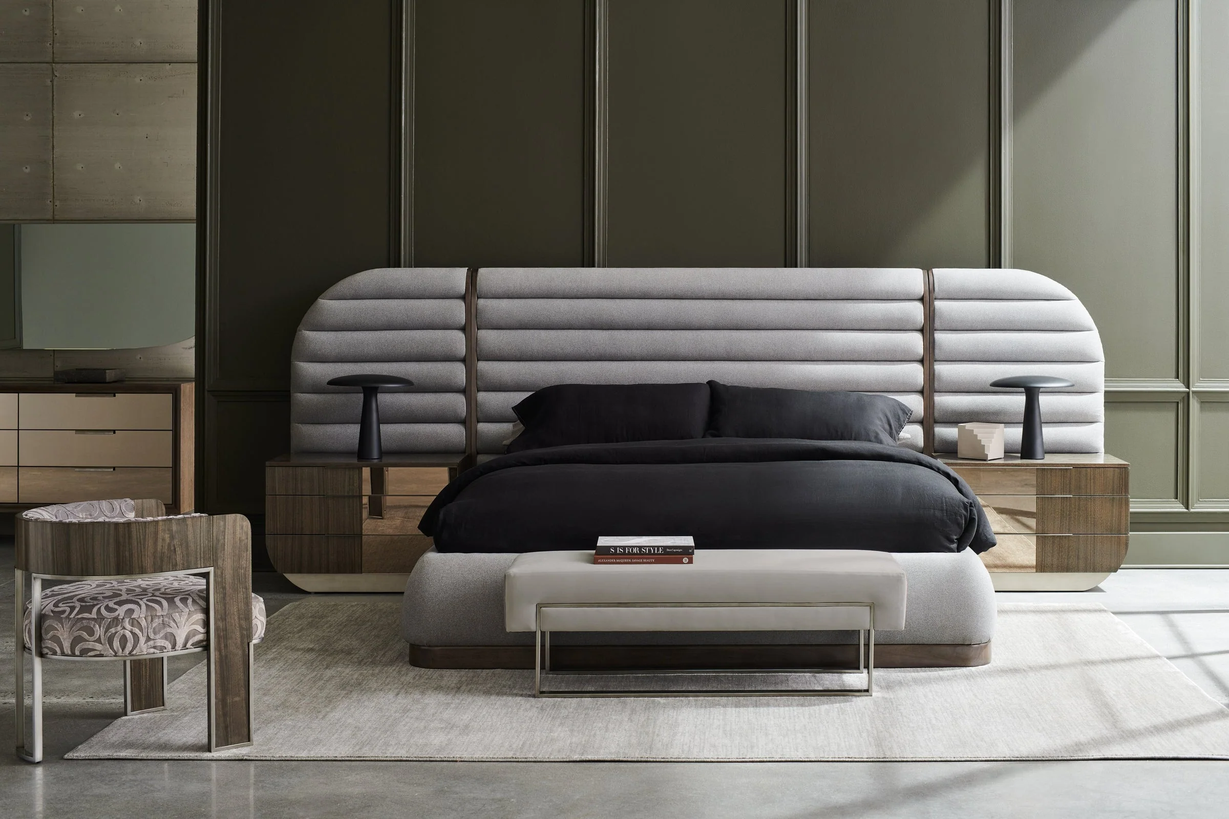 Caracole Modern La Moda Dresser - Image 3