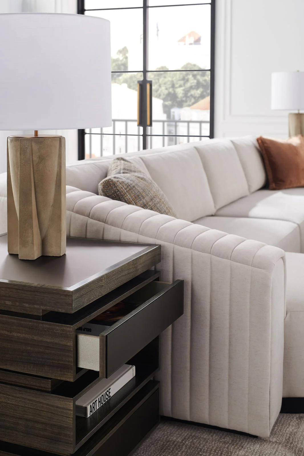 Caracole Modern La Moda End Table - Image 2