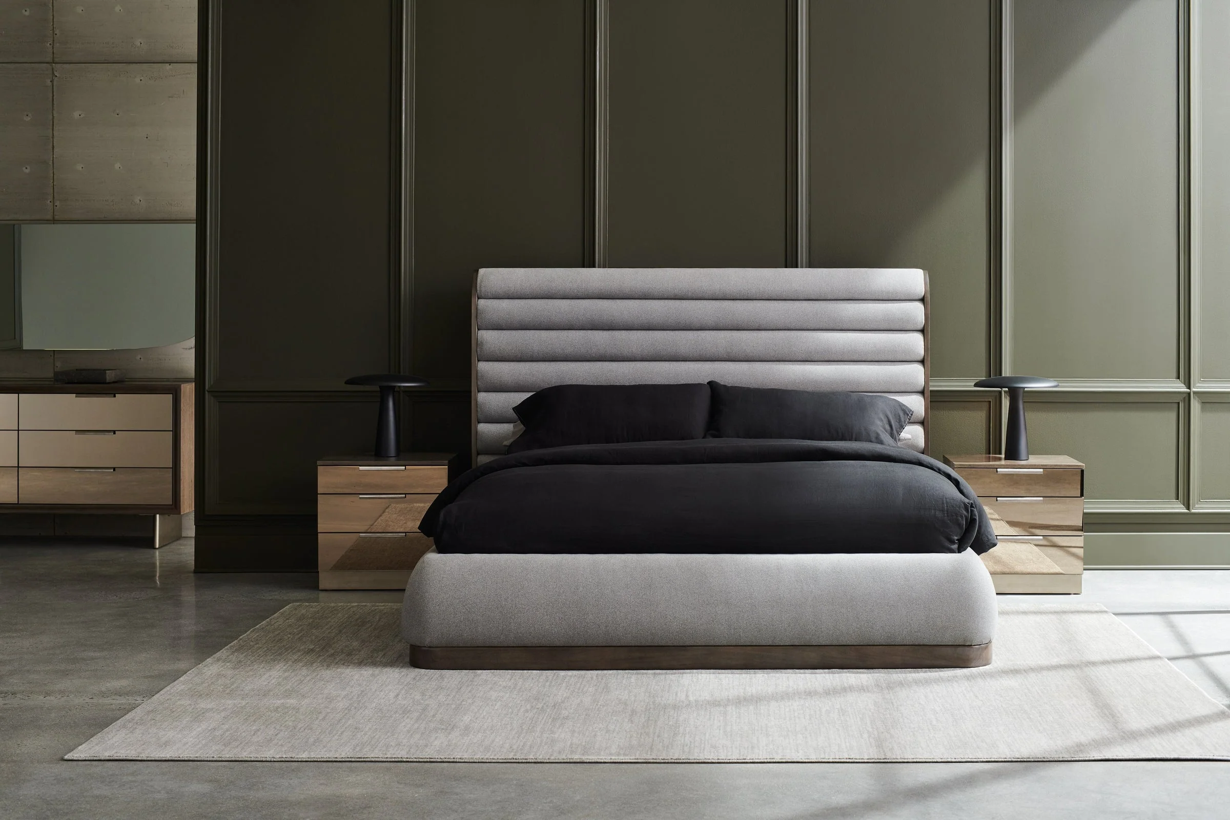Caracole Modern La Moda Uph King Panel Bed - Image 2