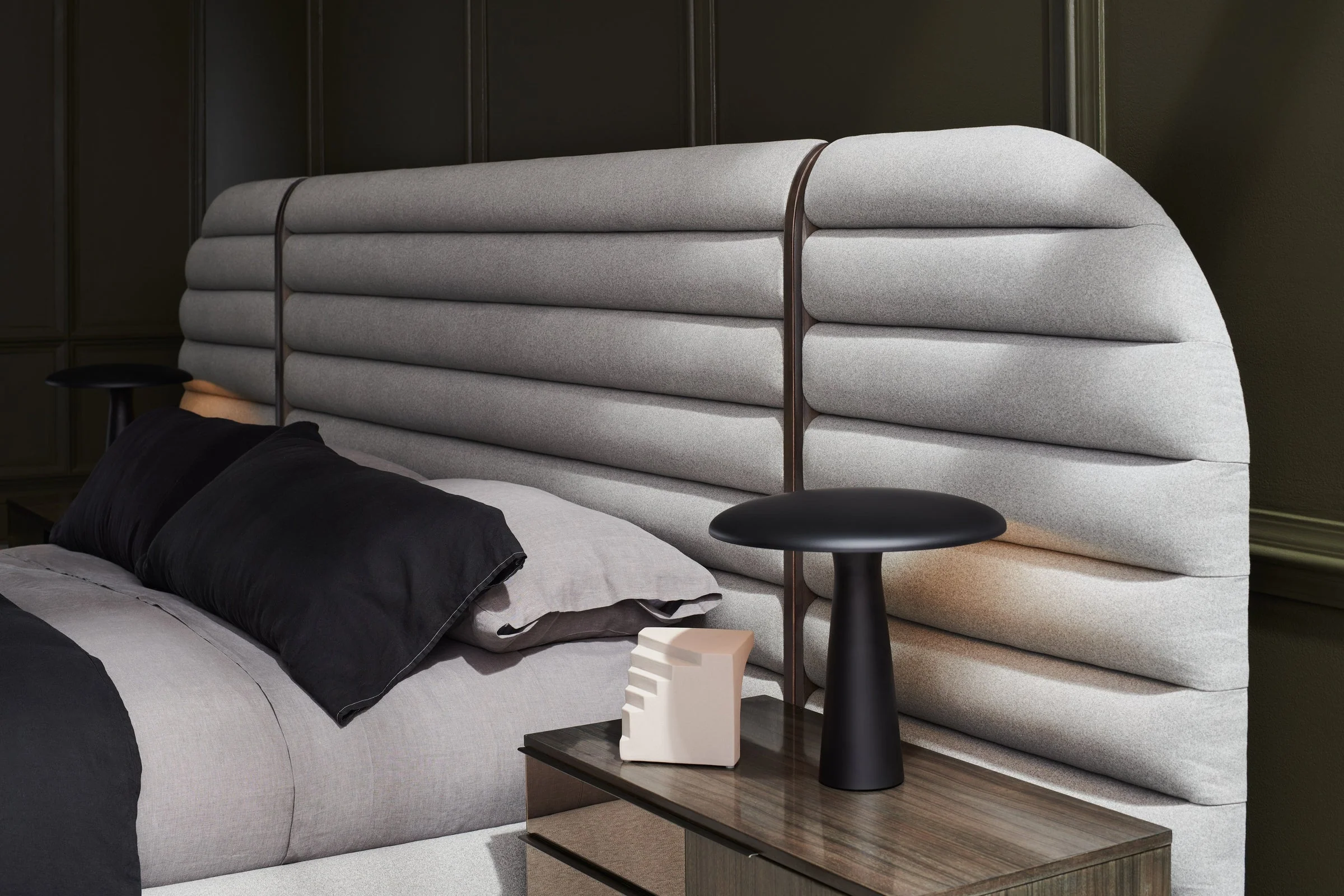 Caracole Modern La Moda Uph King Panel Bed - Image 8