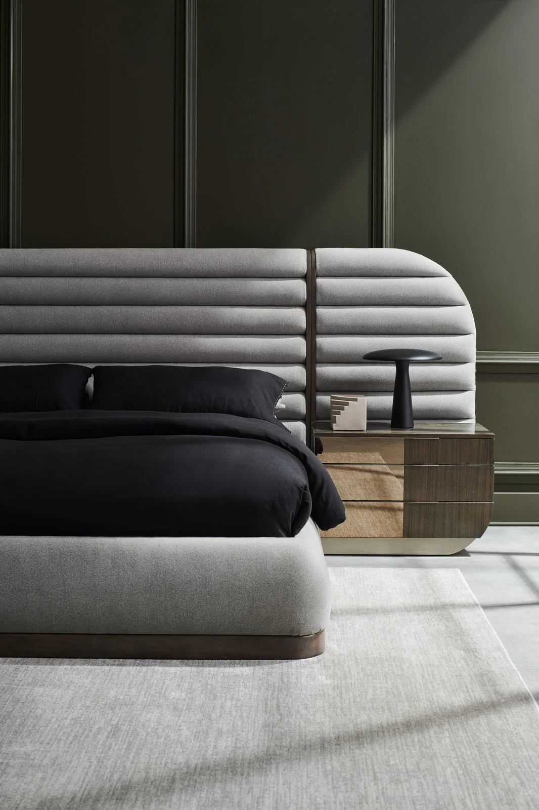 Caracole Modern La Moda Uph King Panel Bed - Image 9