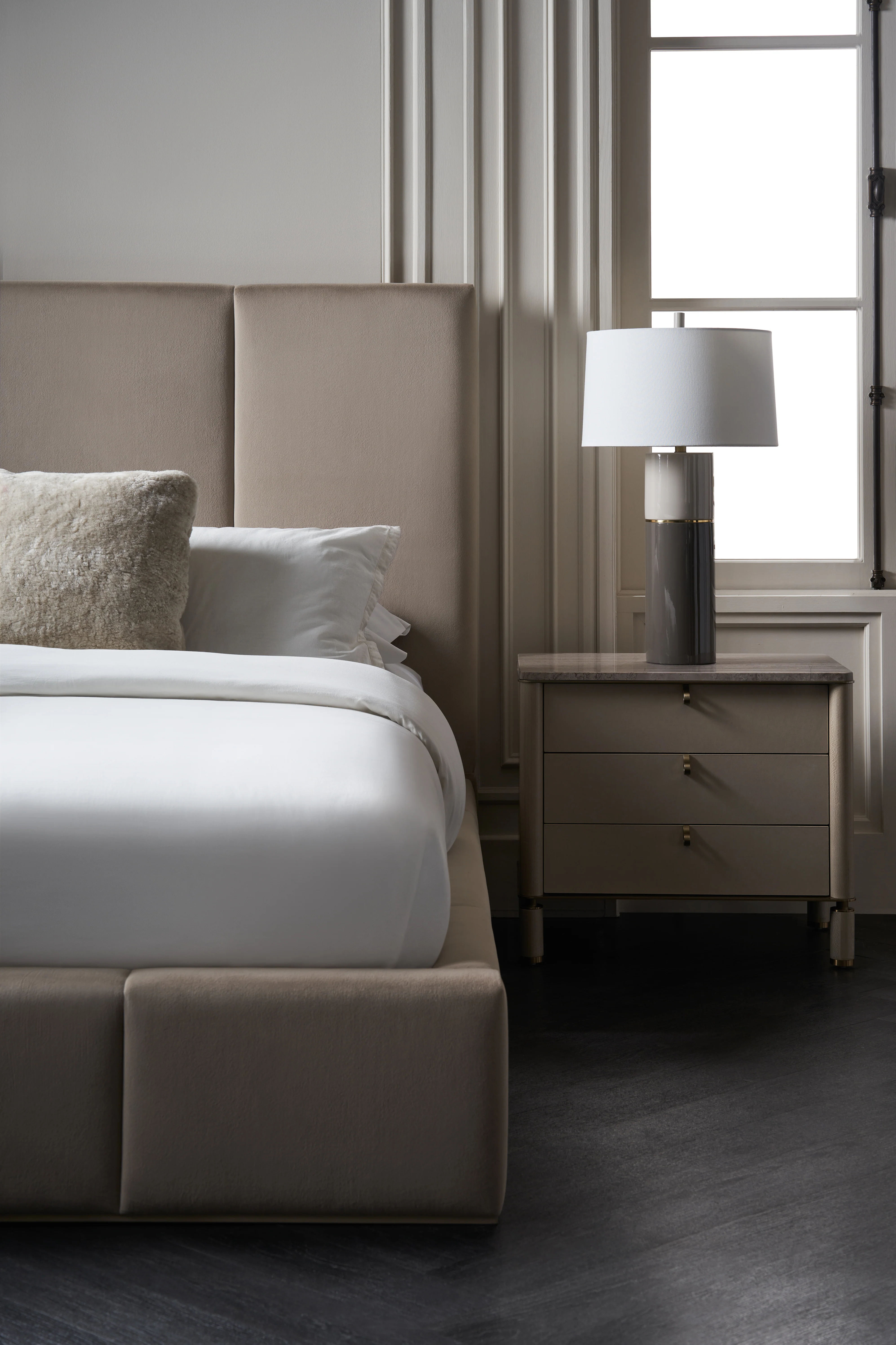 Caracole Modern Principles Balance Bed - Image 6