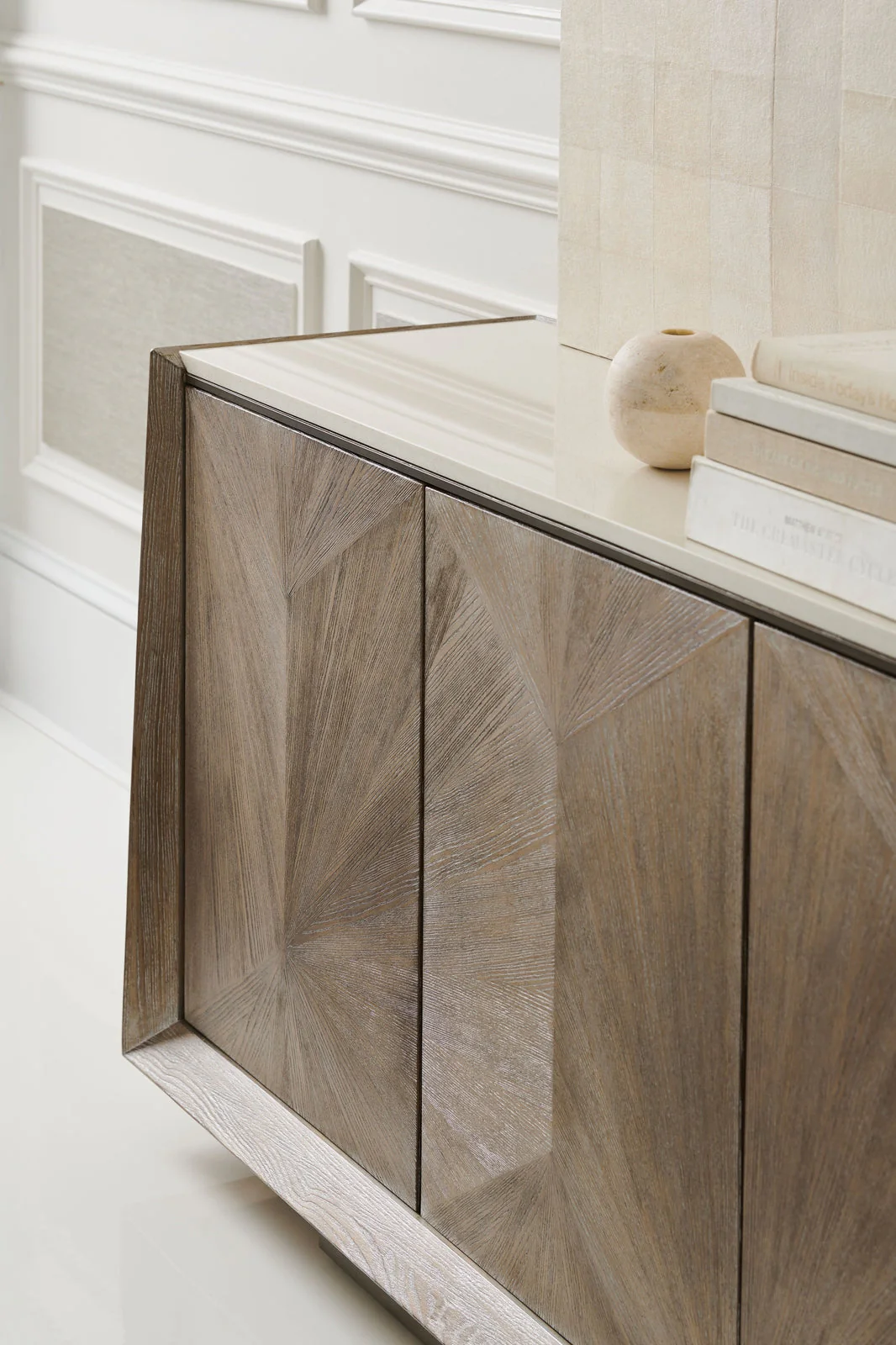 Caracole Point of View Buffet - Image 2