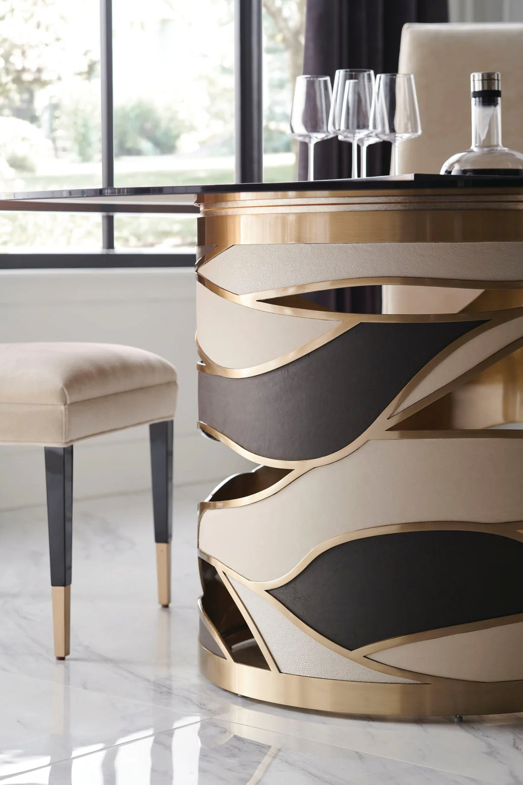 Caracole Signature Metropolitan The Masters Dining Side Chair - Set of 2 - Image 4