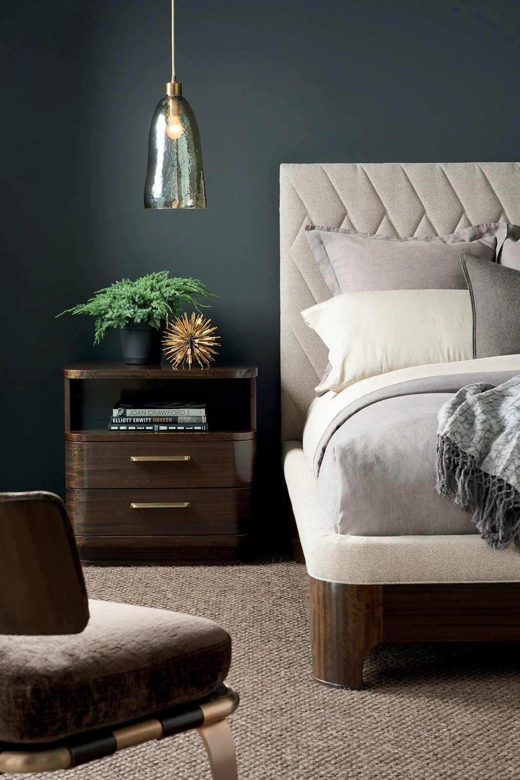 Caracole Streamline Queen Bed - Image 3