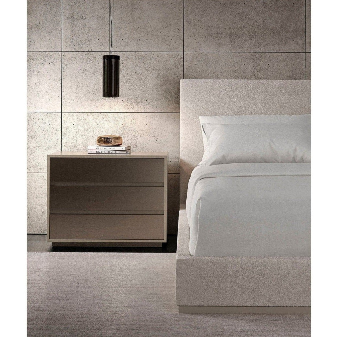 Caracole The Boutique Bed Clearance - Image 8