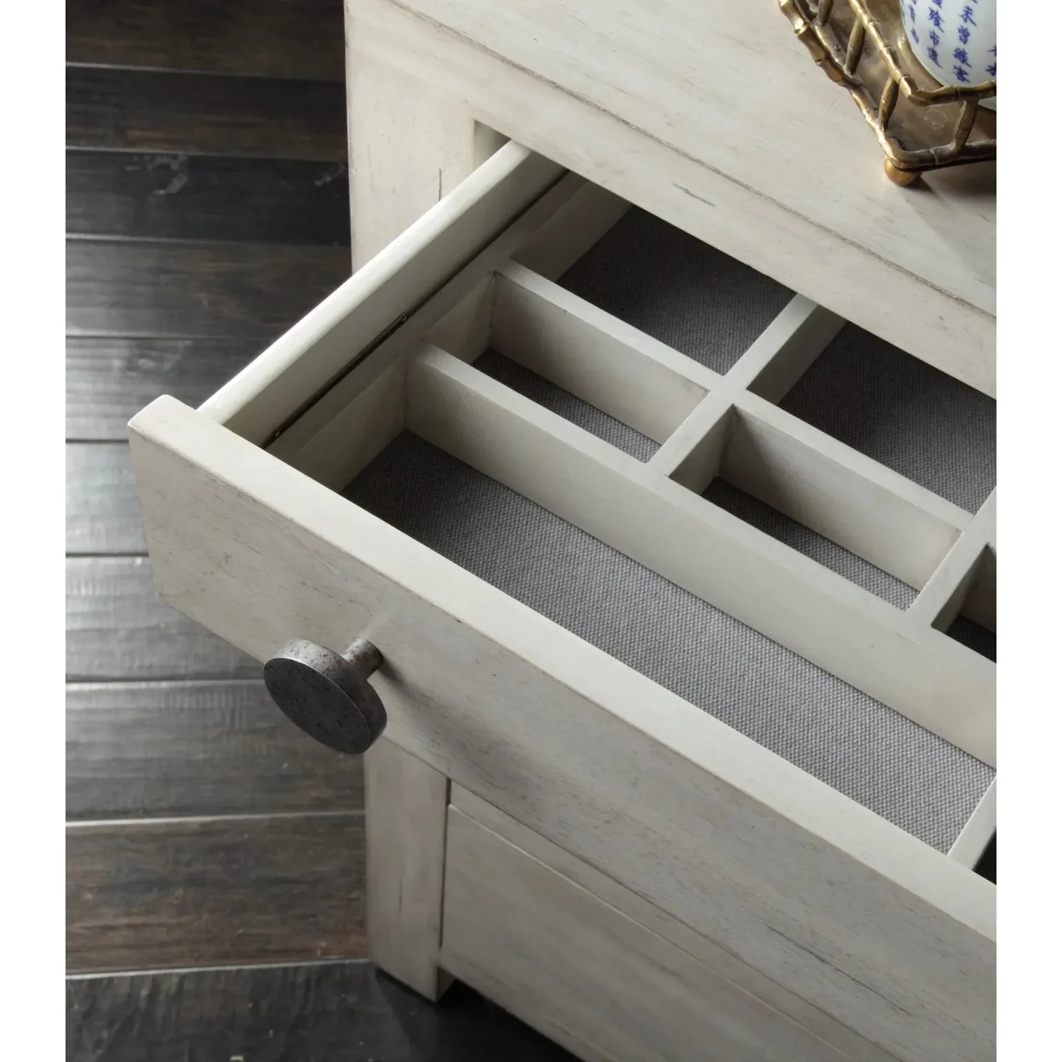 Century Furniture Curate Chatham 4 Drawer Chest - Image 4