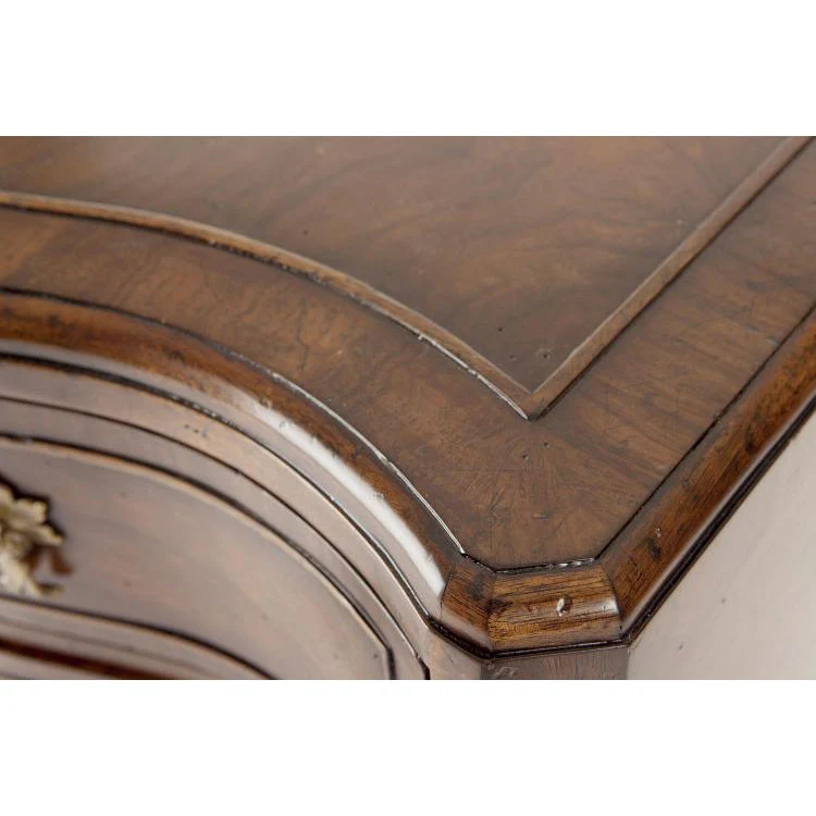 Century Furniture Monarch Byron Serpentine Chest - Image 3