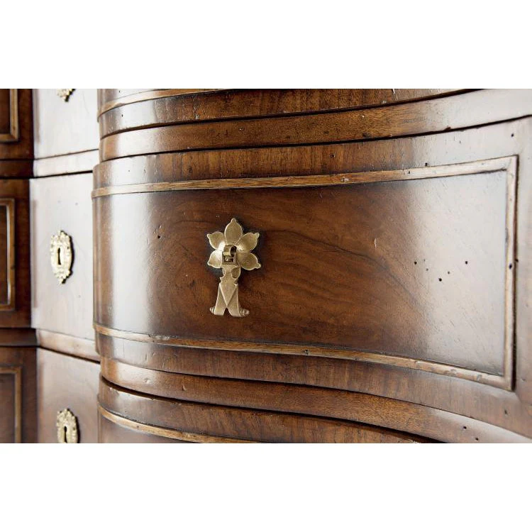 Century Furniture Monarch Byron Serpentine Chest - Image 4