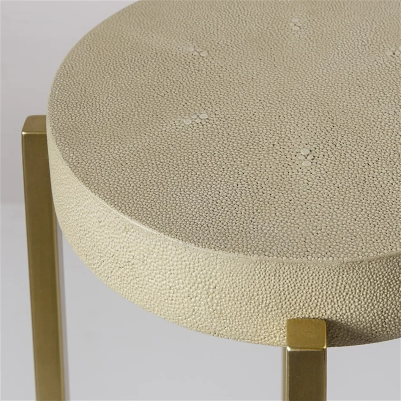 Century Furniture Monarch Kendall Round Accent Table - Image 4