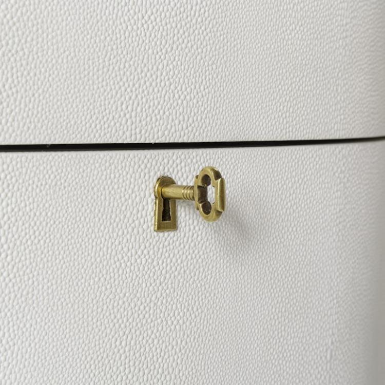 Century Furniture Monarch Monroe Drawer Chest - Image 4