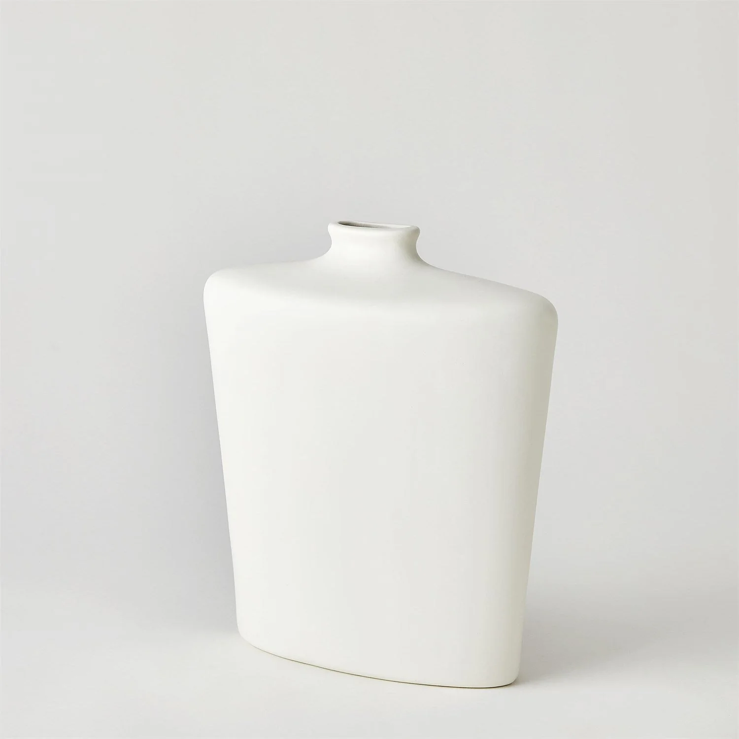 Citizen Artist for Global Views Matte White Terzo Vase - Image 5