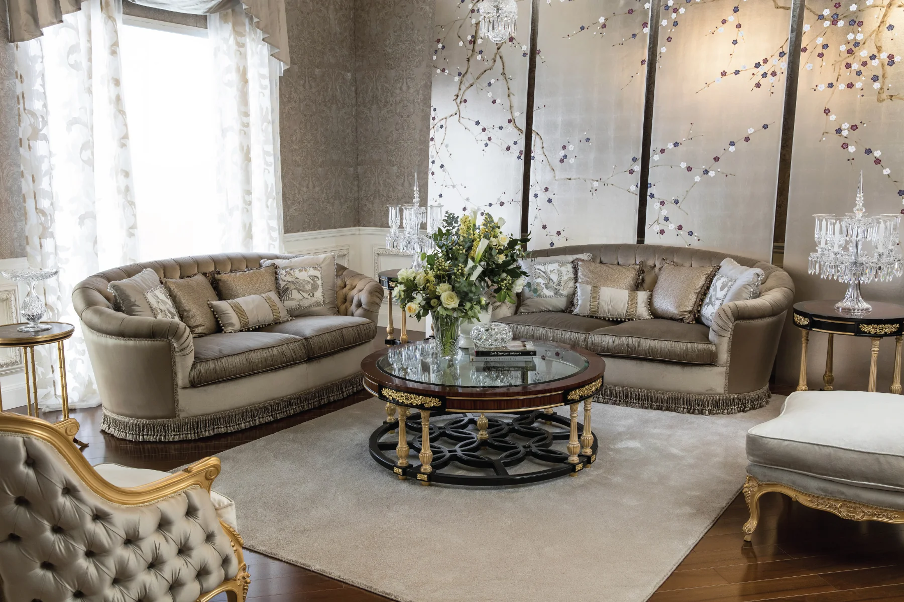 Classico Sofa - Image 2