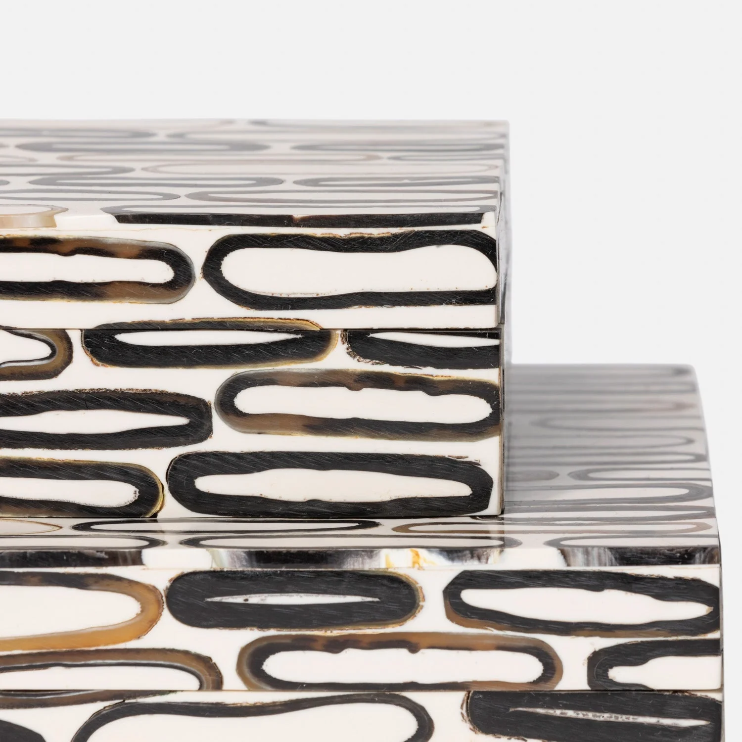 Corwin Resin Box - Set of 2 - Image 4