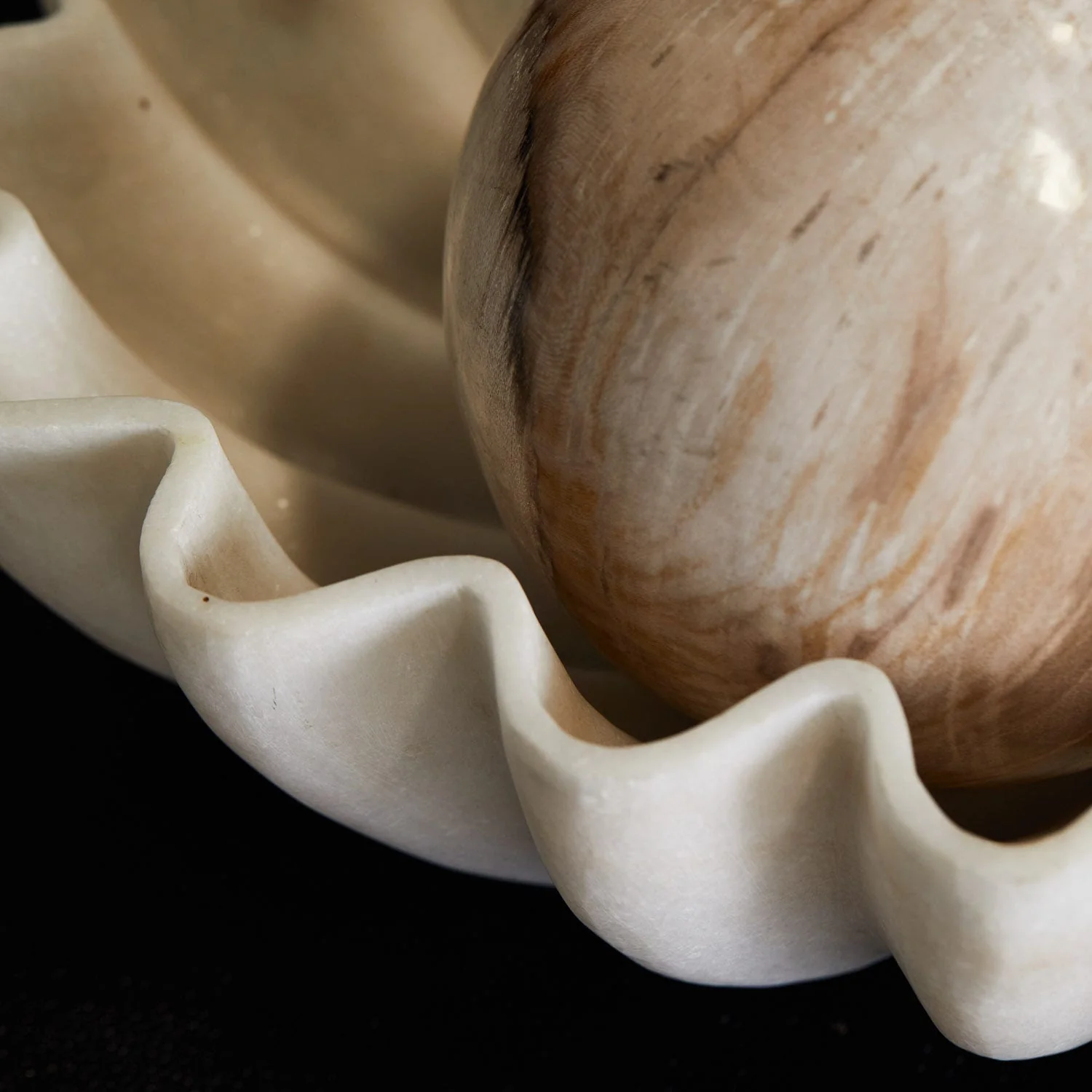 Darci Oval Bowl - Image 4