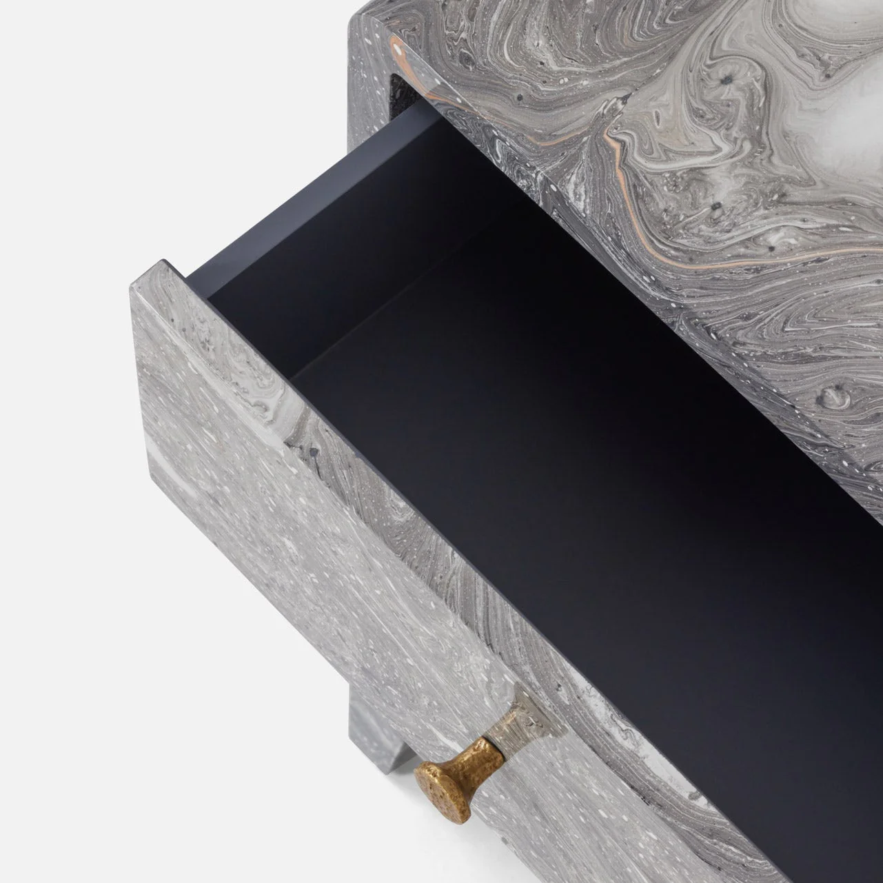Deandre Nightstand 18" - Image 5