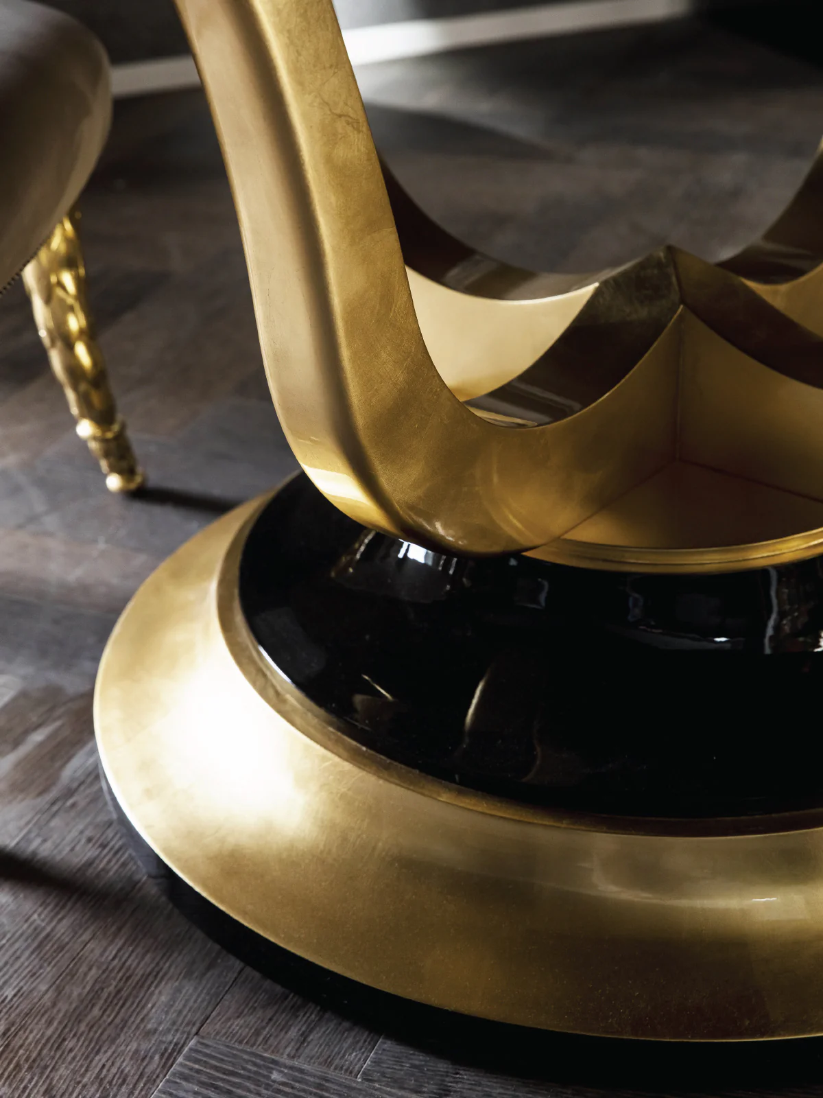 Eden Dining Table - Image 5