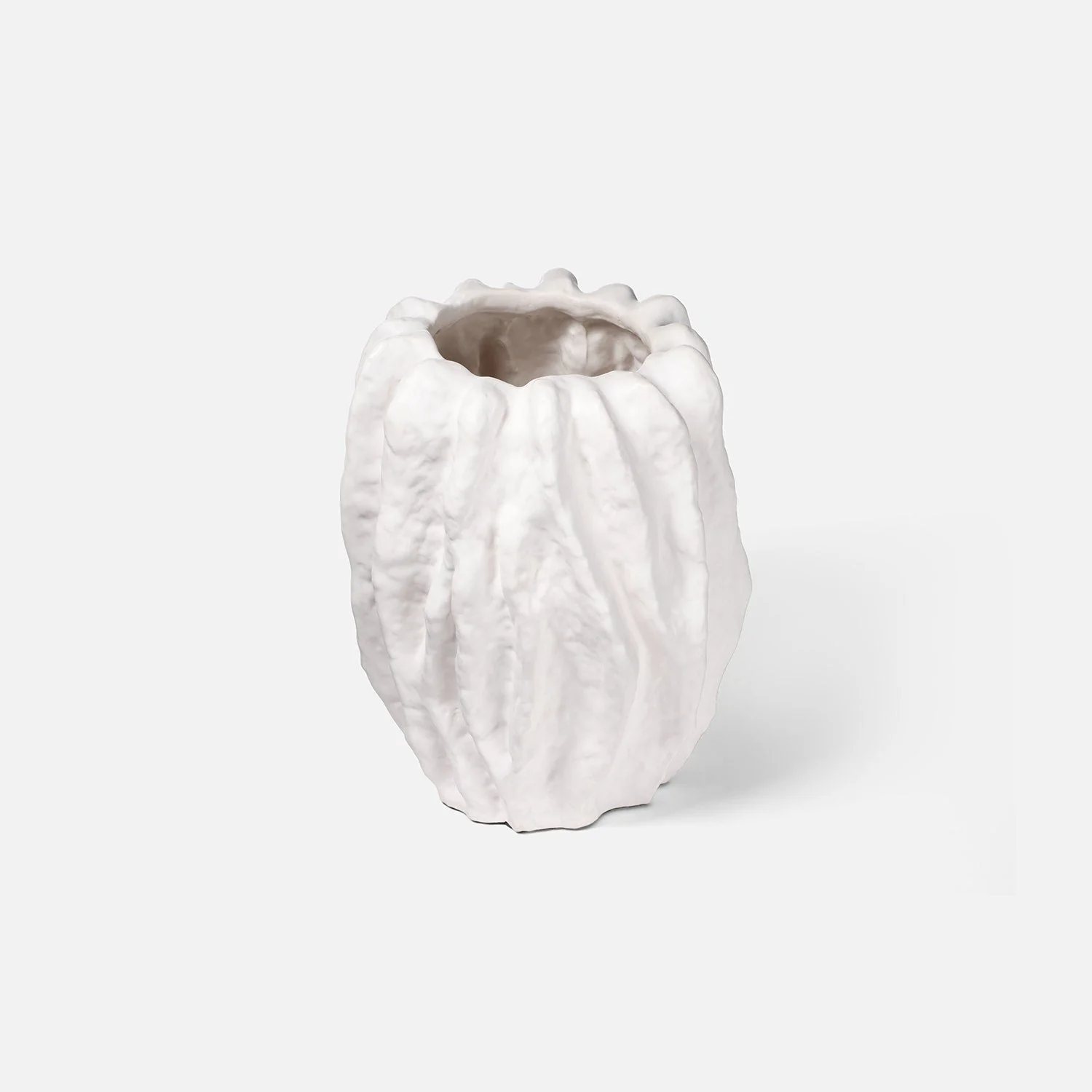 Enriku Resin Vase - Image 4