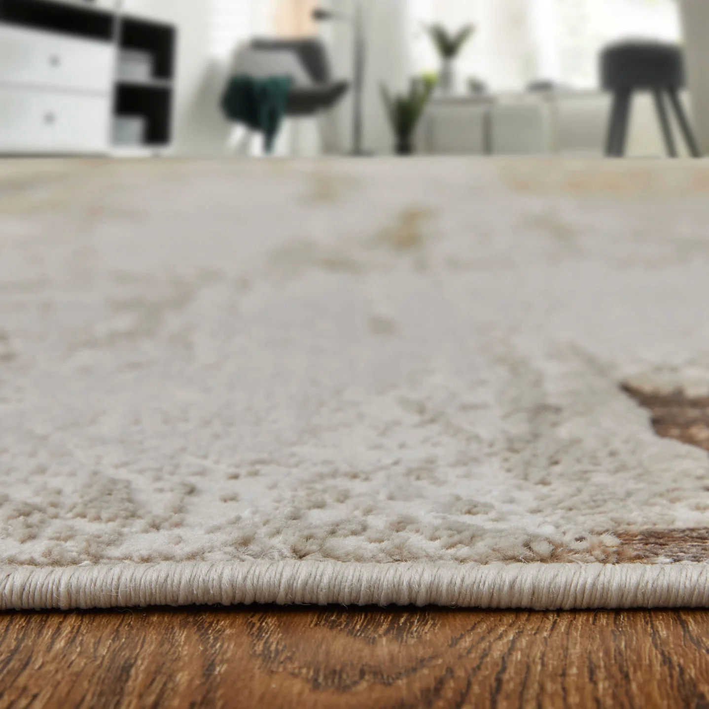 Feizy Aura 39LMF Modern Abstract Rug in Ivory/Gold/Brown - Image 5