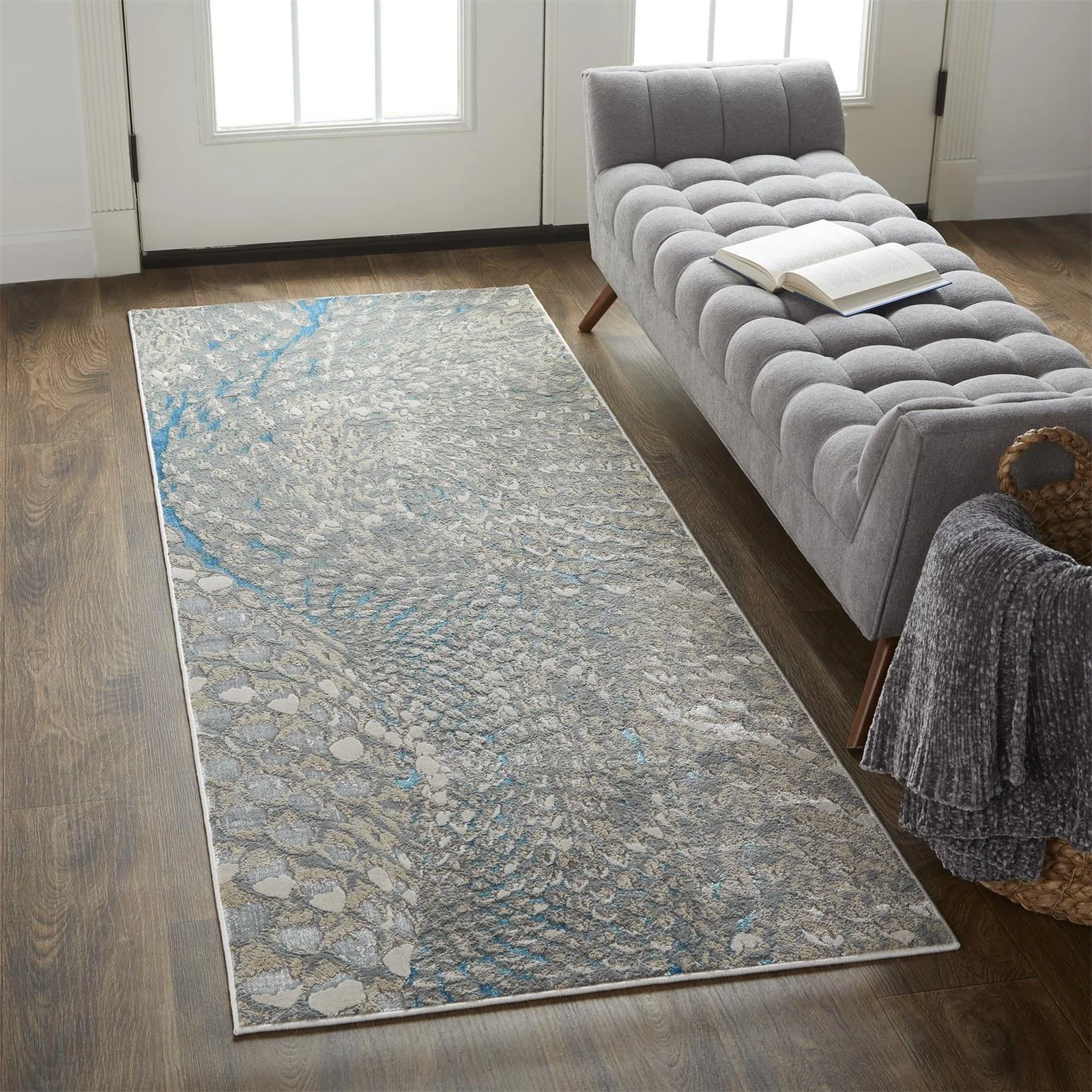 Feizy Azure 3403F Rug in Ivory / Silver - Image 4